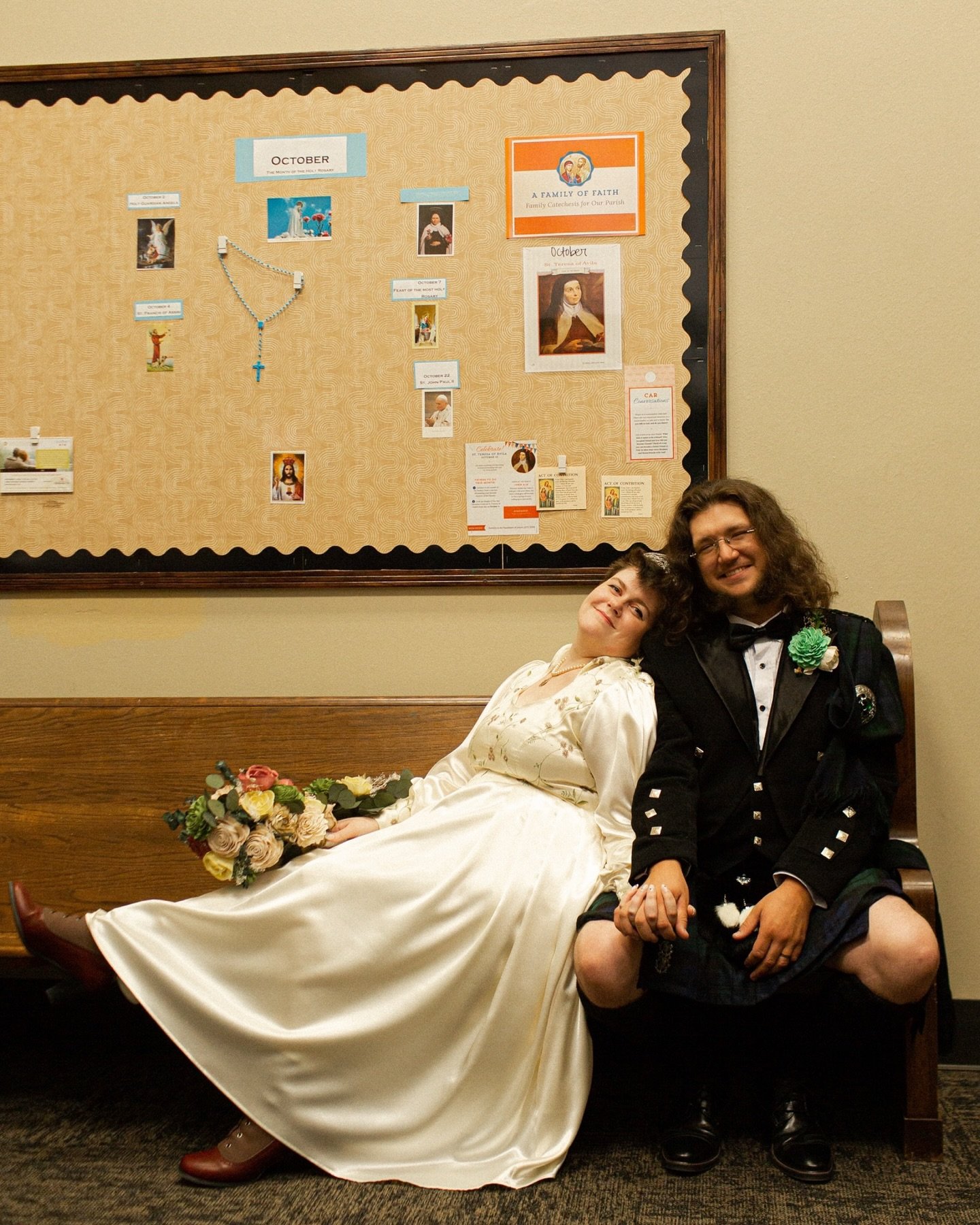 Almost done with the Starsnic&rsquo;s wedding photos from 10.25.24 ⛪️ I love mixing a couple&rsquo;s personality and style with tradition. Thank you Gael and Jacob for inviting me to capture your love for one another and the unity of your families. A