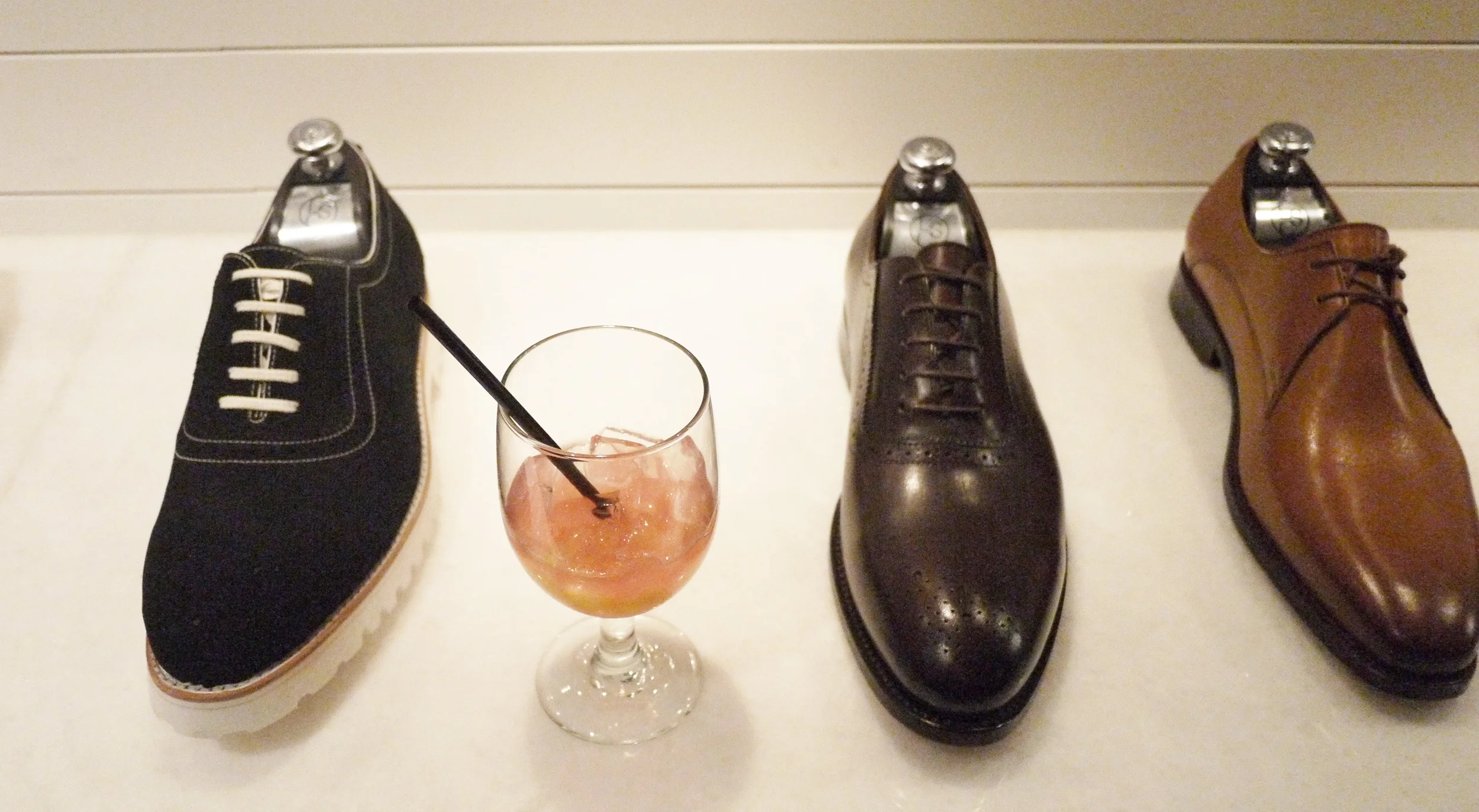 left shoe company closed