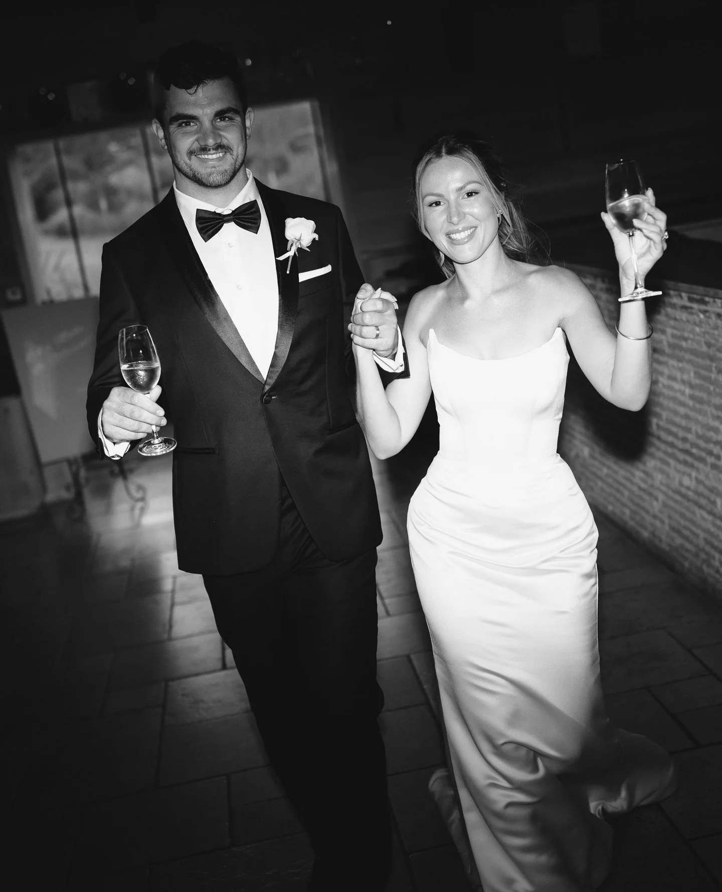 Josie &amp; Jackson, Tantalus Estate, Waiheke. ⁠
⁠
bride @josiesearle_ | groom @jacksonsearle | venue @tantalusestate | makeup/hair @penton.andco | florist @madameflorist.waiheke⁠
⁠
⁠
⁠
⁠
⁠
#newzealandweddingphotography #nzweddingphotographer #aotear