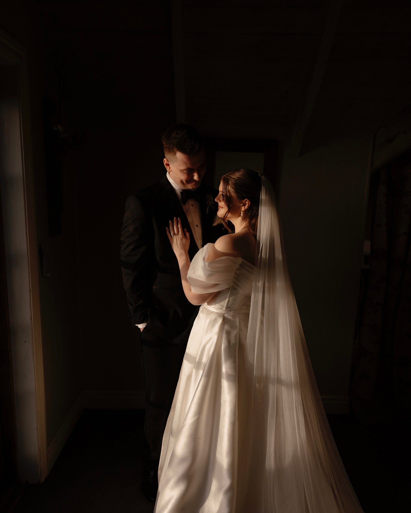 Charlotte &amp; Marek, Mudbrick Vineyard, Waiheke.⁠
⁠
⁠
⁠
⁠
⁠
⁠
⁠
⁠
⁠
#weddingplanning #realwedding #bride #married #groom #engaged #bride #weddinginspiration #weddingday #weddingideas #engaged #belovedstories #weddingphotographer #weddinginspo #wedd