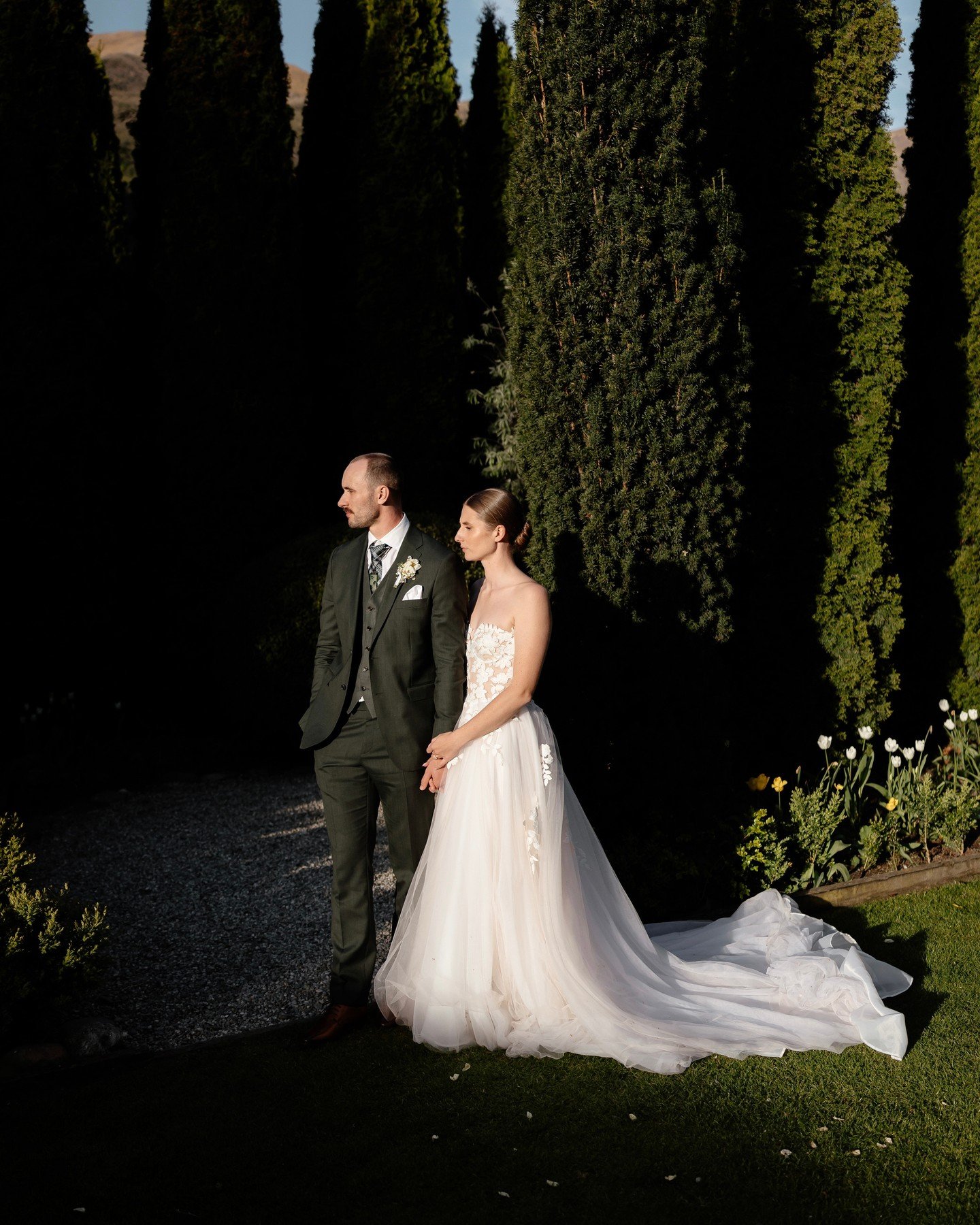 Rach &amp; Tom, Winehouse, Queenstown. ⁠
⁠
⁠
⁠
⁠
⁠
⁠
⁠
⁠
⁠
⁠
⁠
⁠
⁠
#newzealandweddingphotography #nzweddingphotographer #aotearoaweddings #nzbridetobe #weddingplanningnz #nzweddinginspo #weddingdetailsnz #aucklandweddingphotographer #queenstownweddin