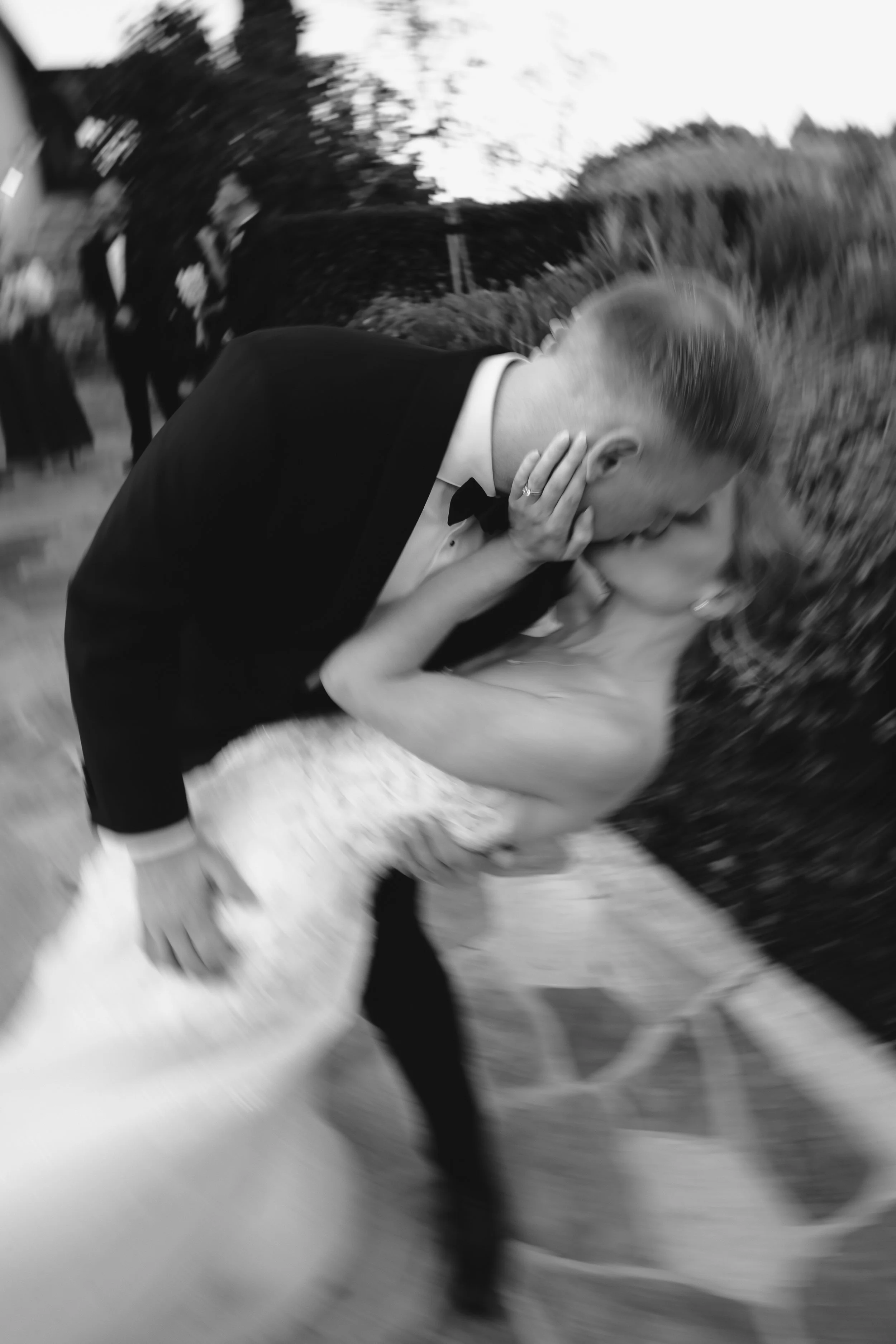 J&OWeddingB&W-1006.jpg
