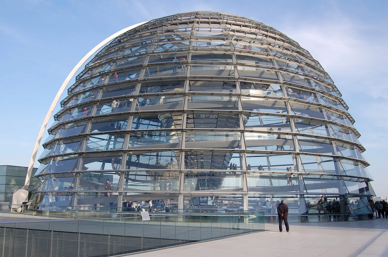 The Reichstag dome, Berlin Image from: http://sankaart.blogspot.com.au/2010/09/berlin-norman-foster-reichstag.html