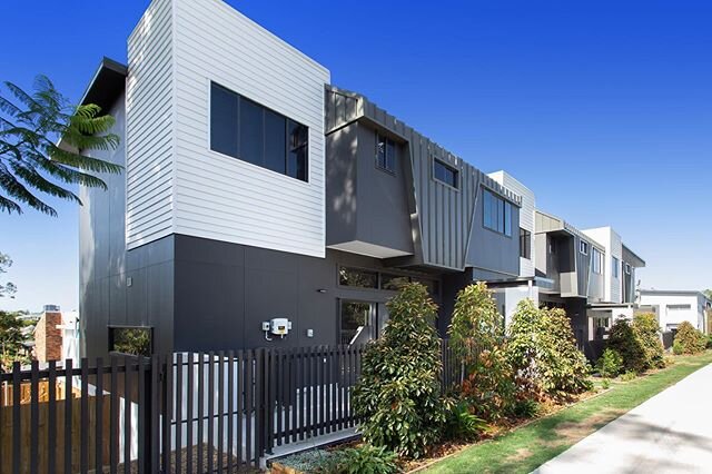 The Orchid Townhomes Taringa.

@goldenstatedevelopments