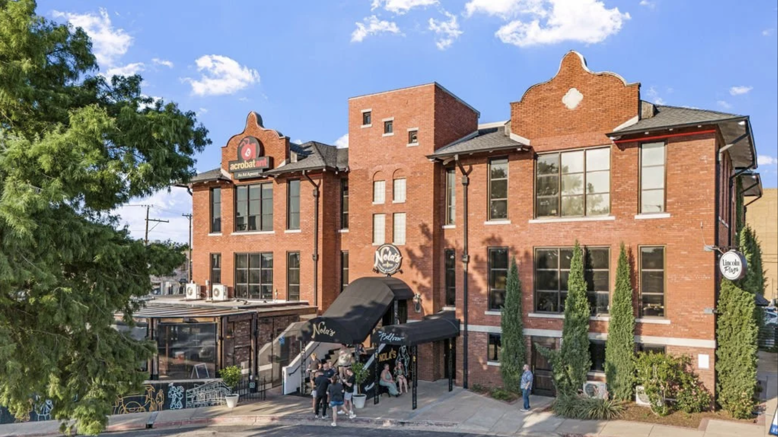 Lincoln Plaza - Tulsa (15th & Peoria)