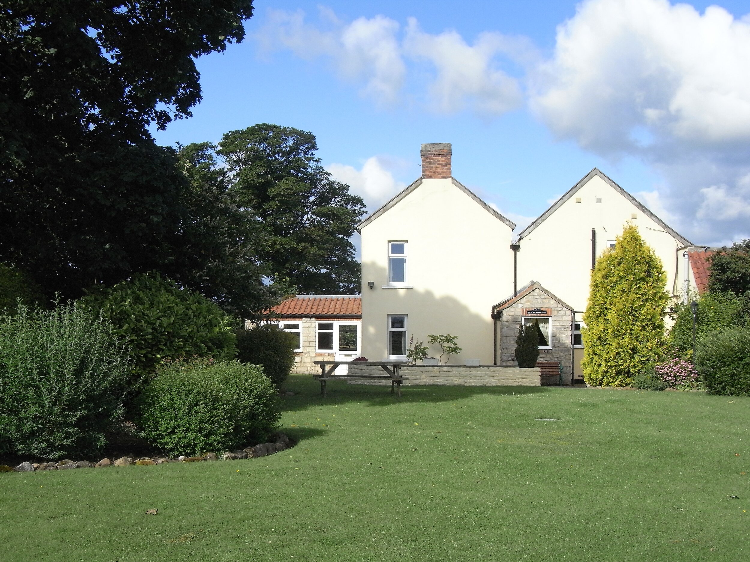 Farmhouse Large Self Catering Accommodation In North Yorkshire