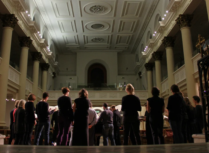 SkoliaChoir_02a.jpg