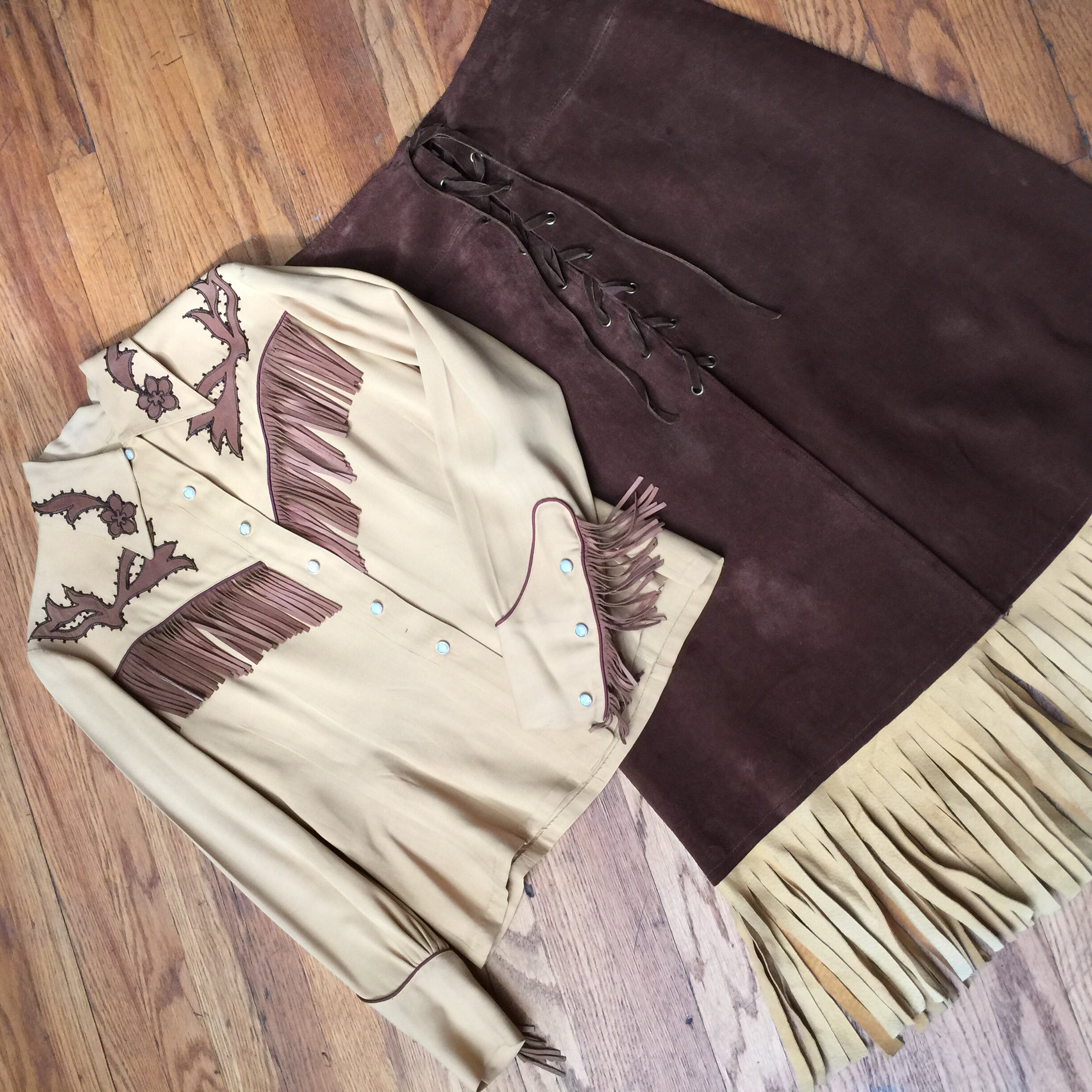 Brown Vintage Suede Skirt with Fringe