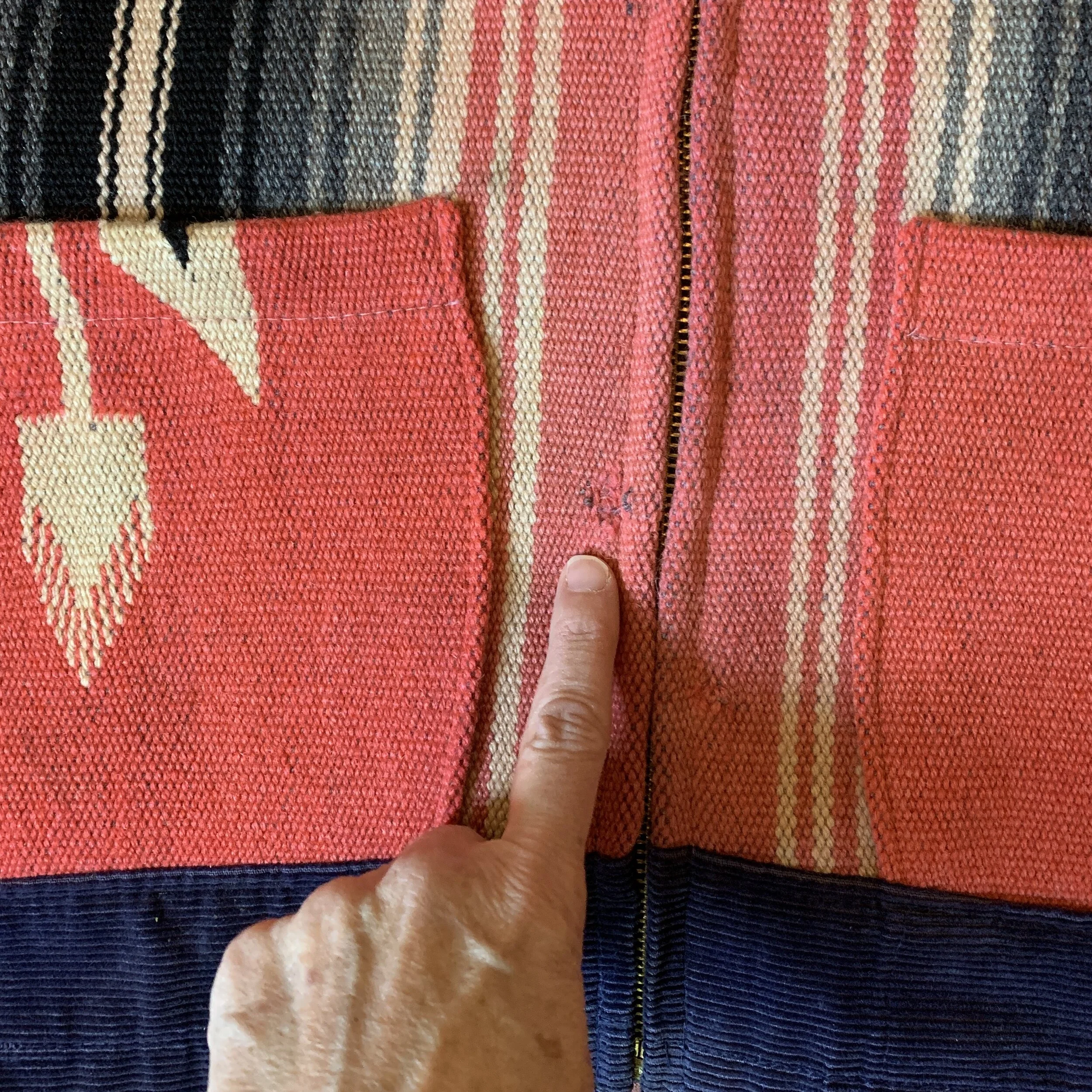 59A44761-9E9C-4203-83E3-36084242E5AB