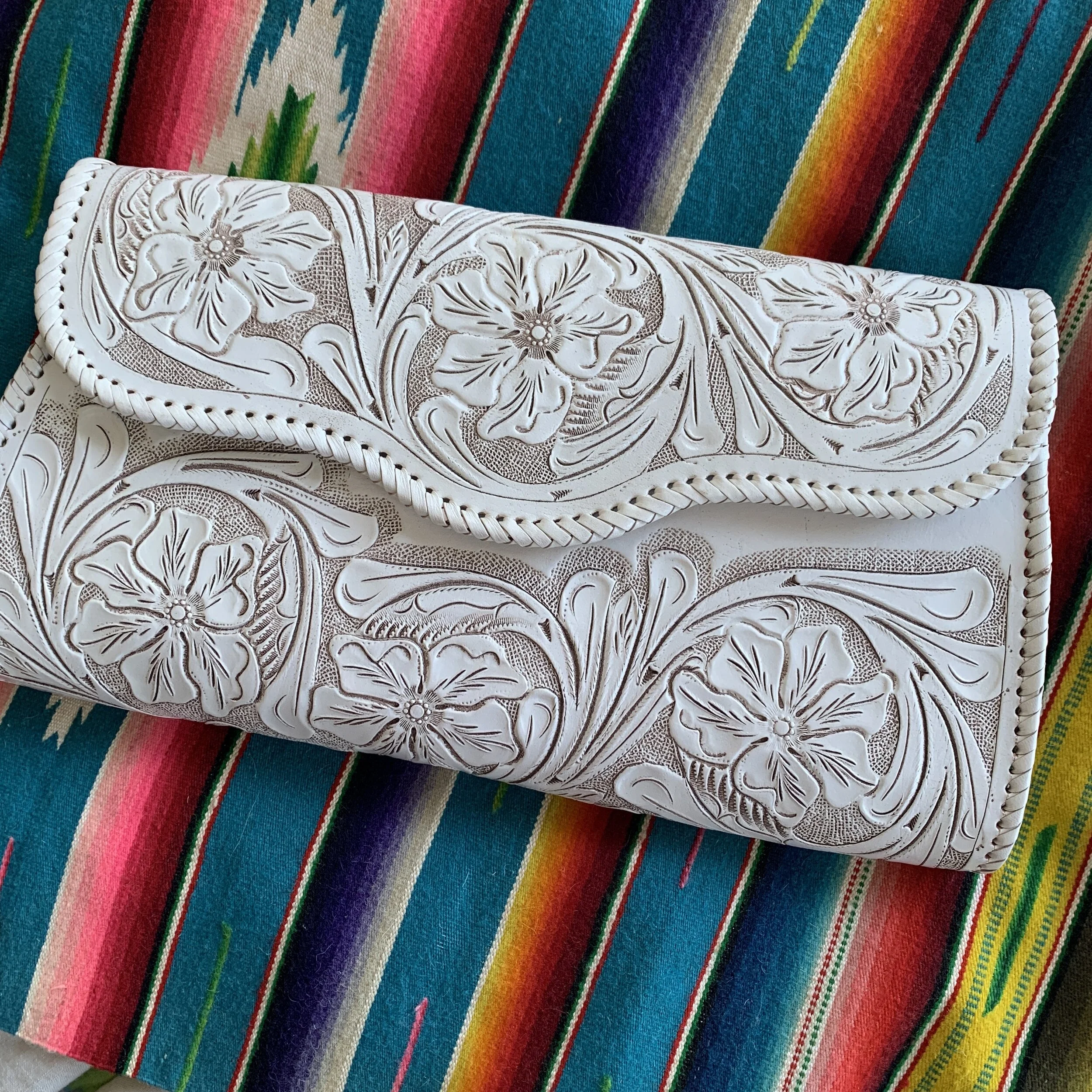 29BF6E3F-ABBB-4FE3-A6BD-B0E37A8EA19B