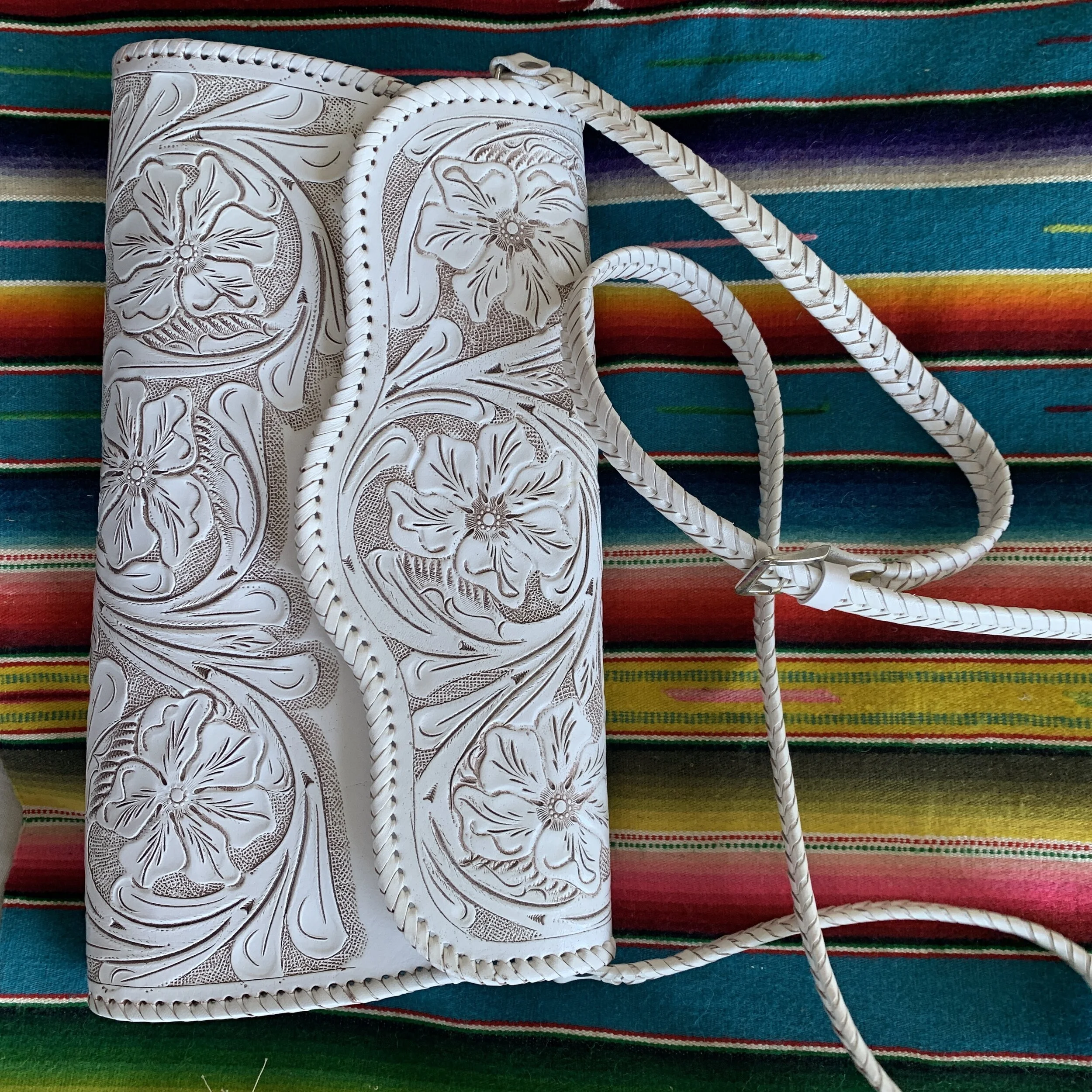 12FD8C70-1D37-44A0-9CD0-720919B3176E