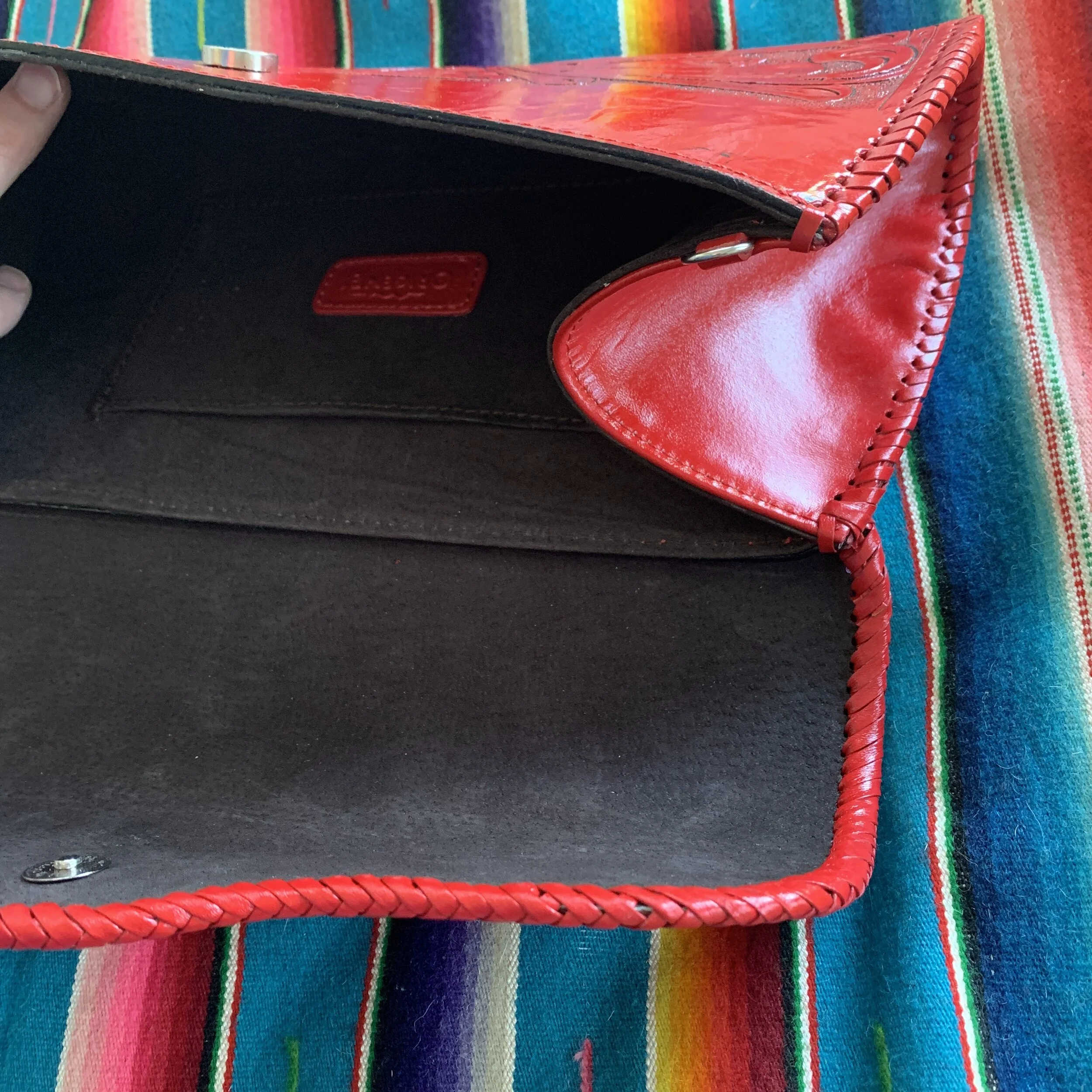 91806C8C-0EC7-40F8-A6DB-8F4ED5DC83F3