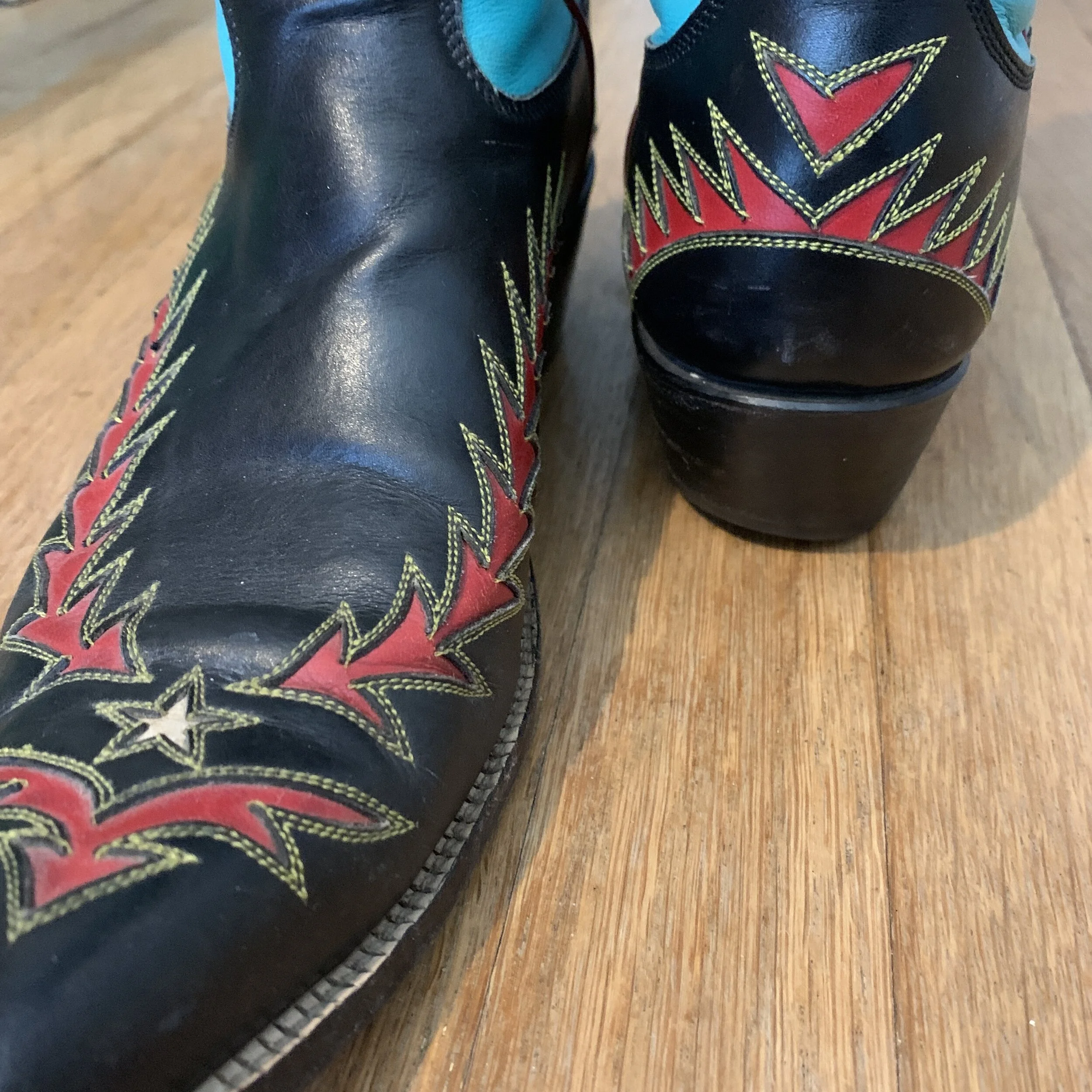 B9F8267B-FB69-4517-8CF5-1DF3C2B2177A