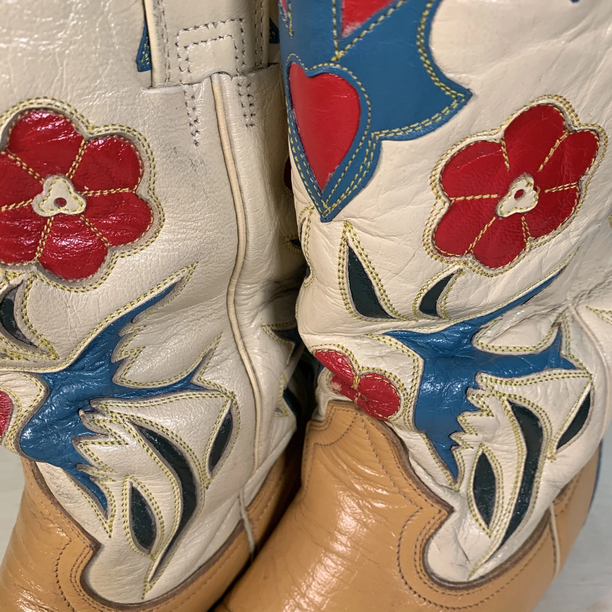 7D1BF6DD-E4B0-4701-876E-CFFB6420DB0D