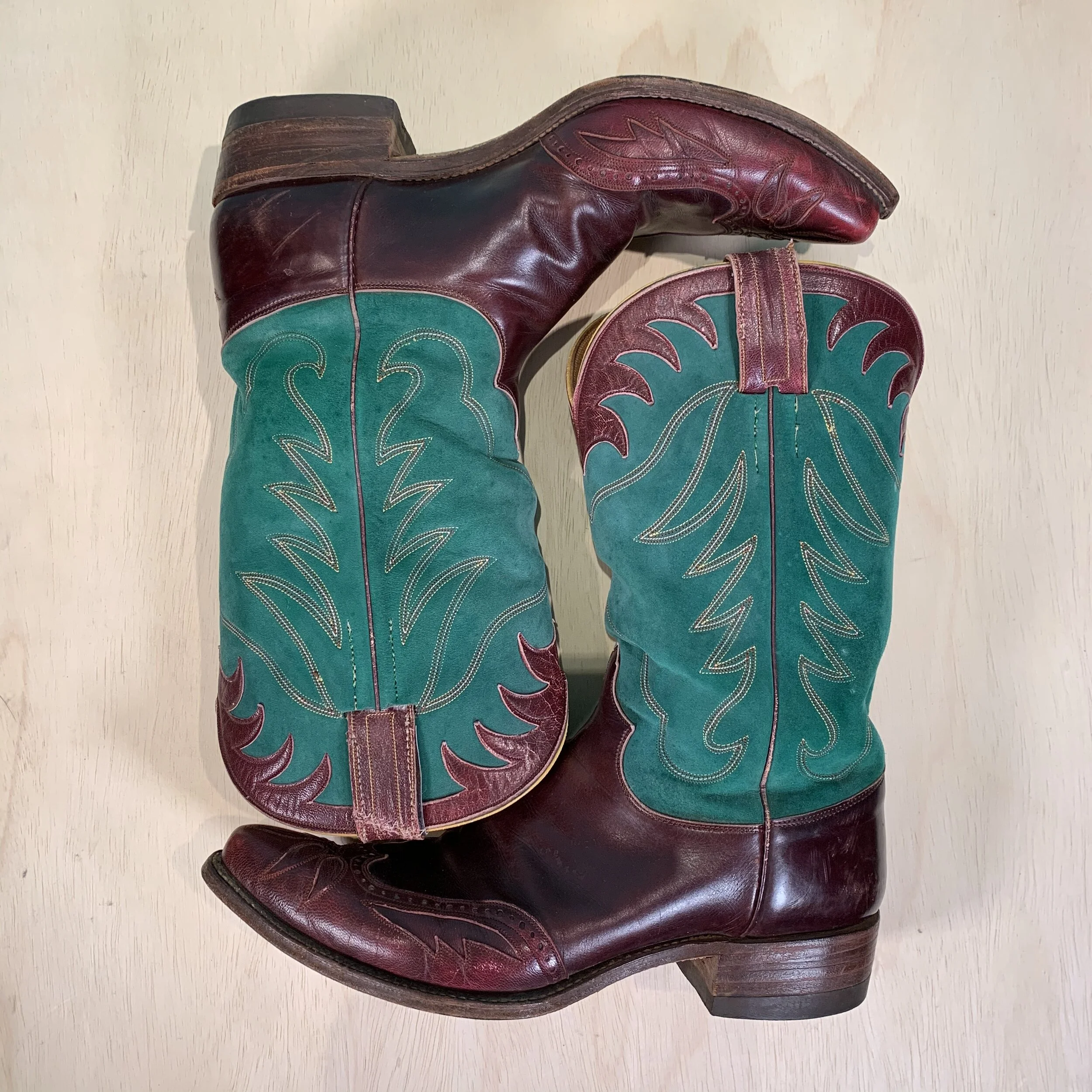 438BE2AF-4E8A-4B00-8D2F-B2D30E89B63B