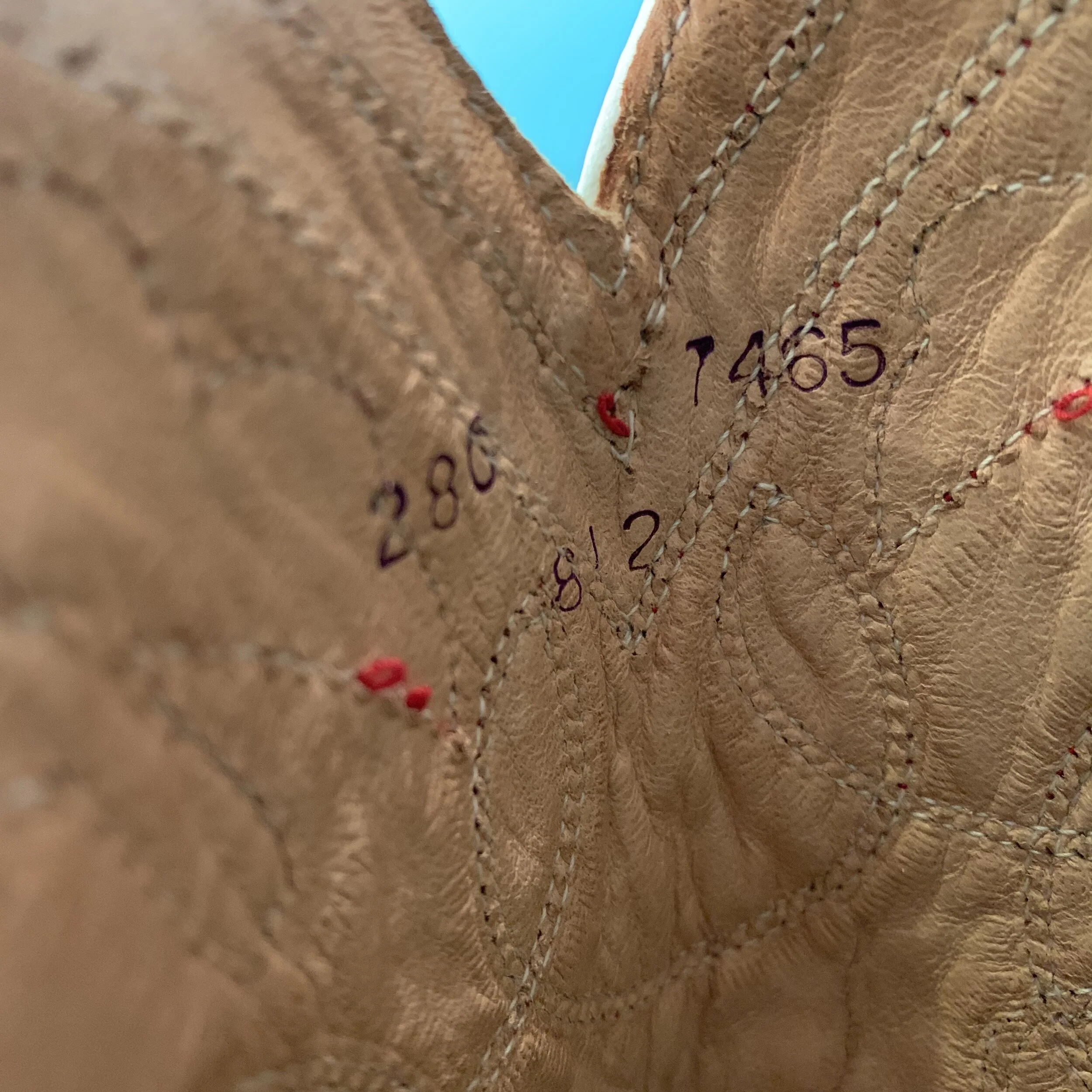 33233A5E-1D99-4F26-A91A-606AF0F26C0C