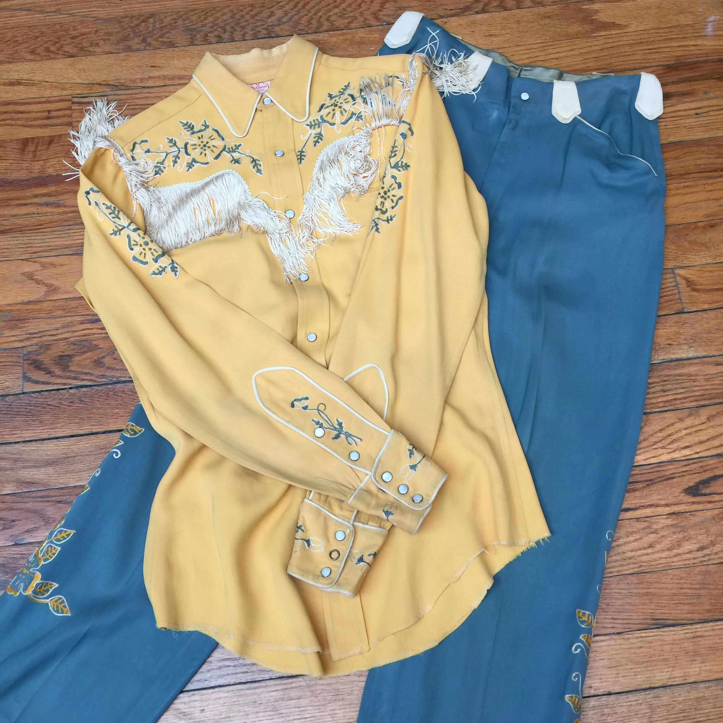 Playboys Suit