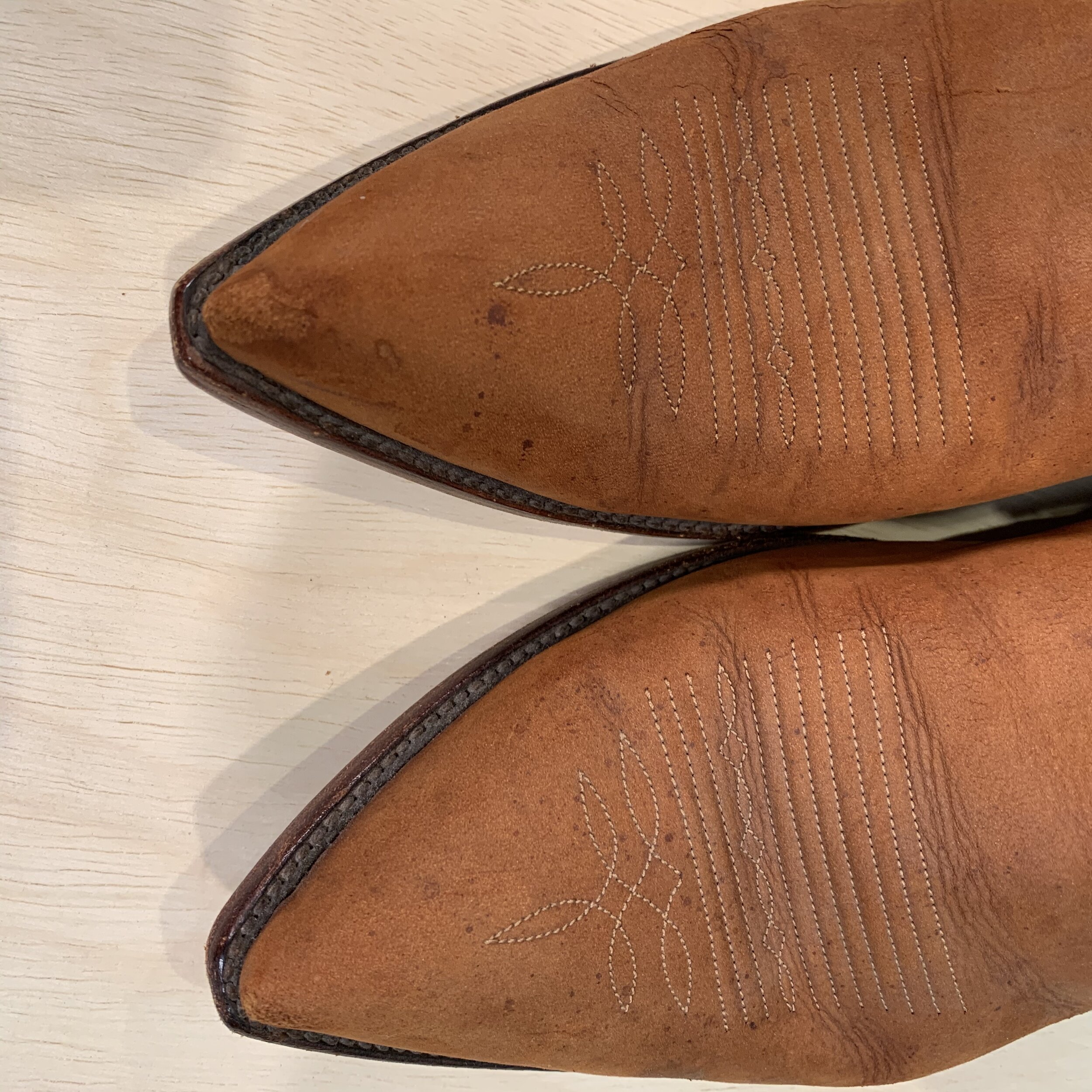 45A014F7-15A5-4AA5-A9E9-EA70A5F7D9AE