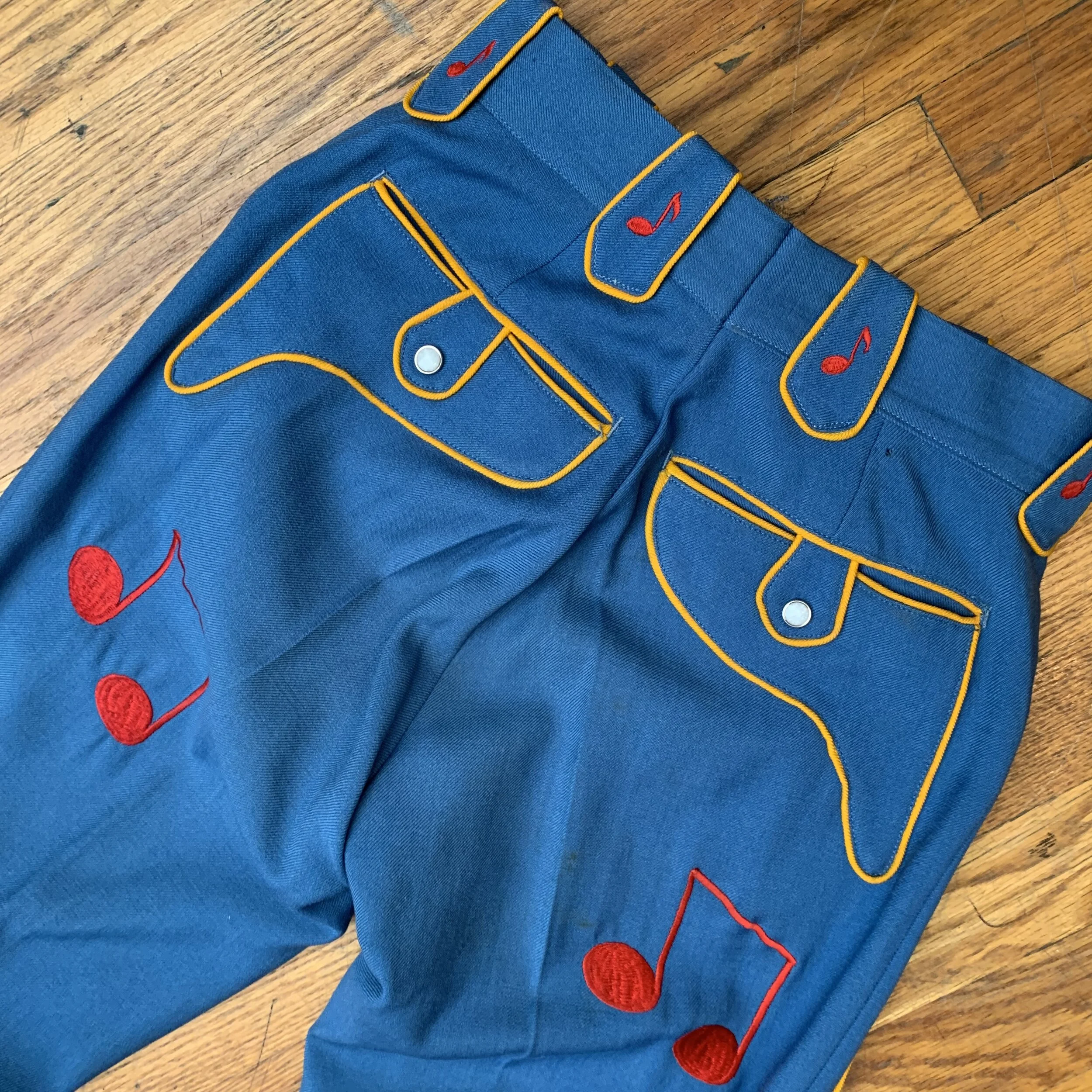 ECDB3021-C903-49FD-A1B3-6DDC25E712DC