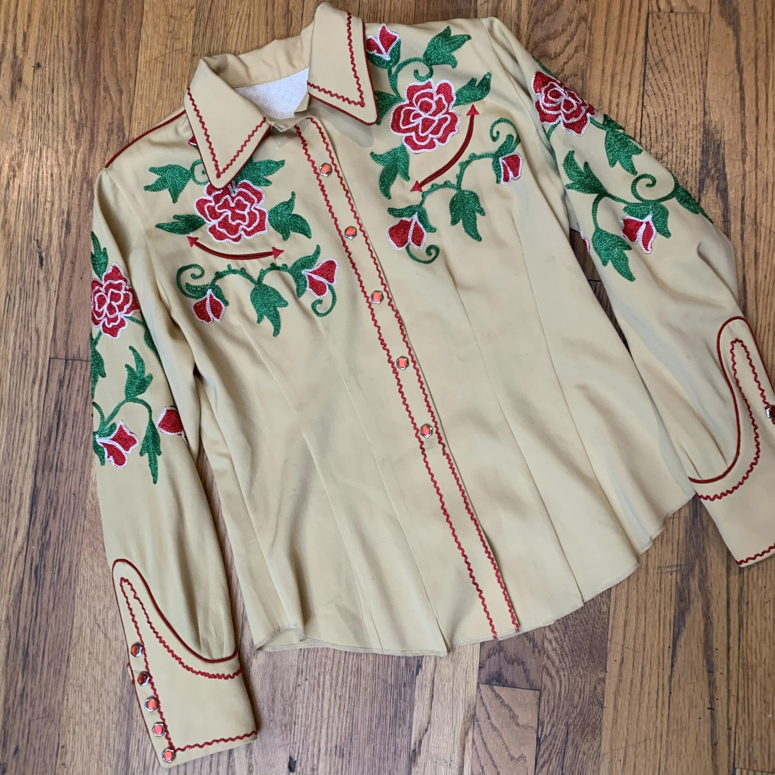 60D7EEA2-79BA-4BE5-A6DB-E209F8B4CF4C