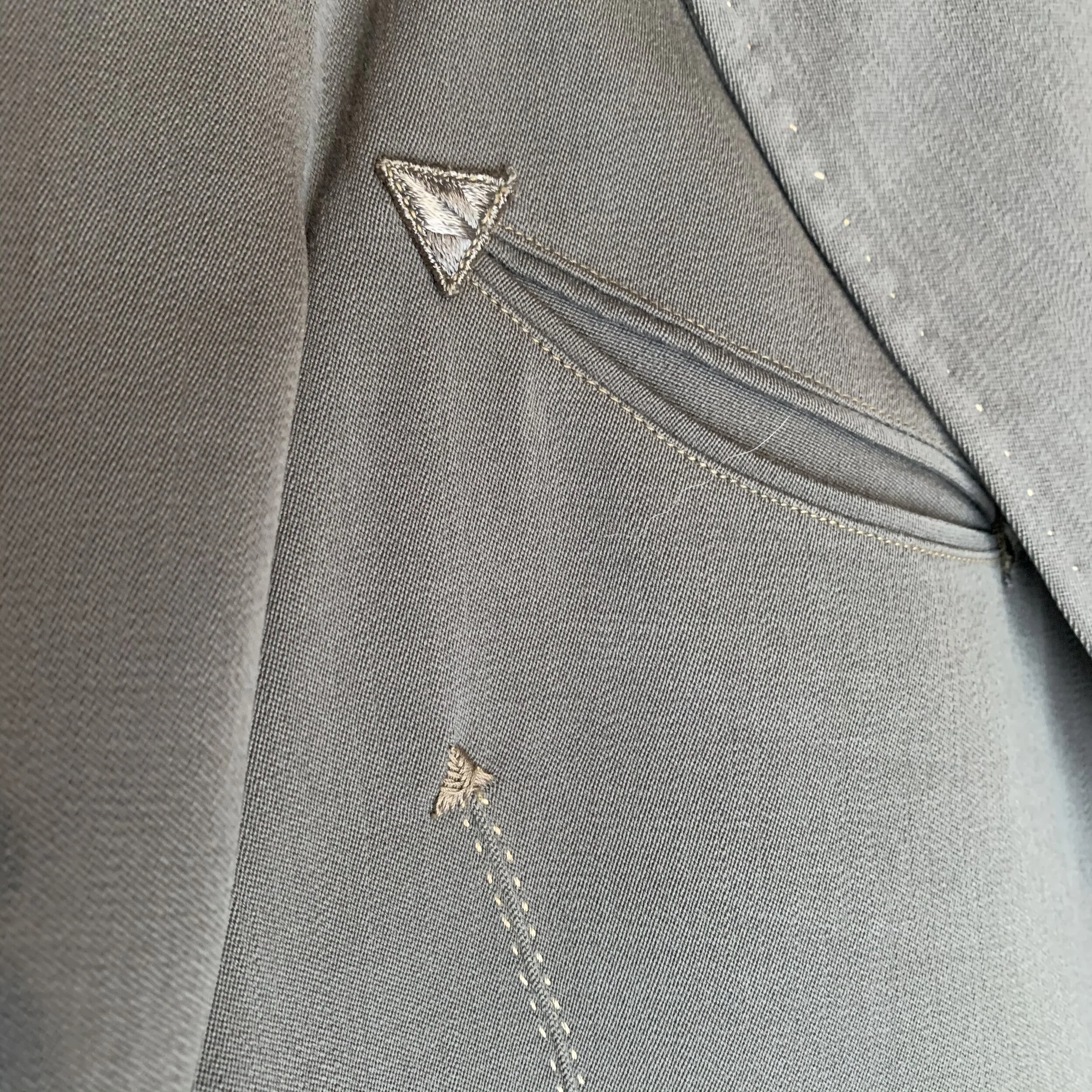 3F050C94-2333-4CF9-9171-BE564F5F216D