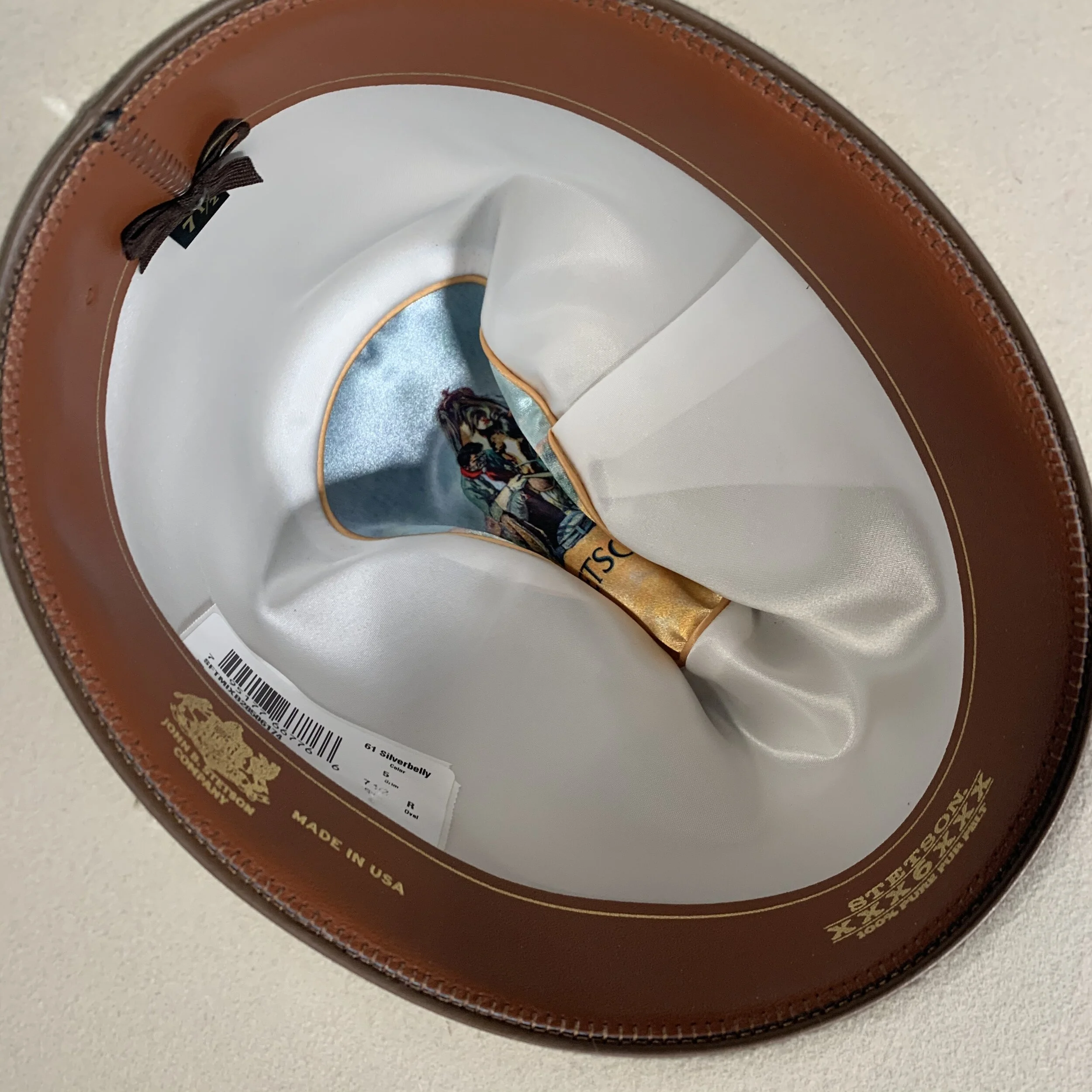 EEC9724D-7329-408E-BC3B-95201D10CCCA