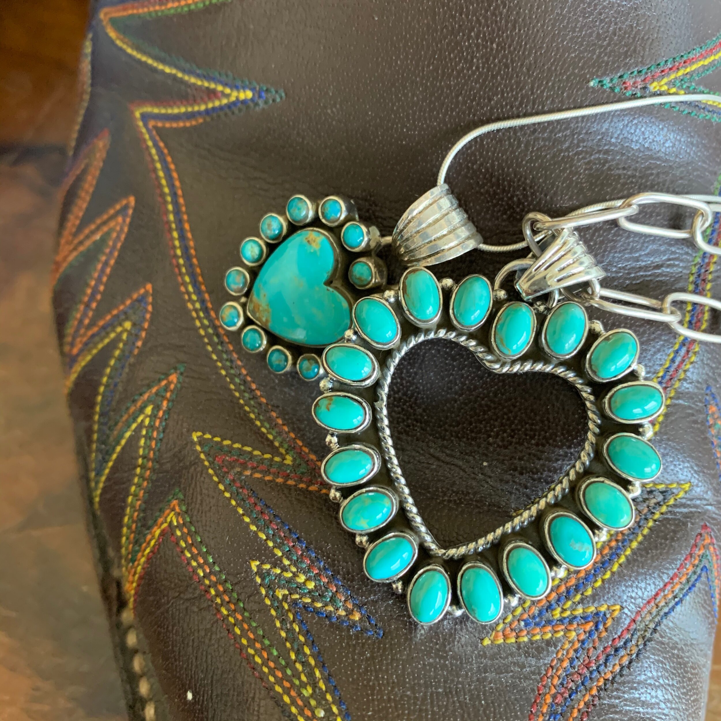 CABF5BCF-F2DE-4417-9C6B-BFF65190F536