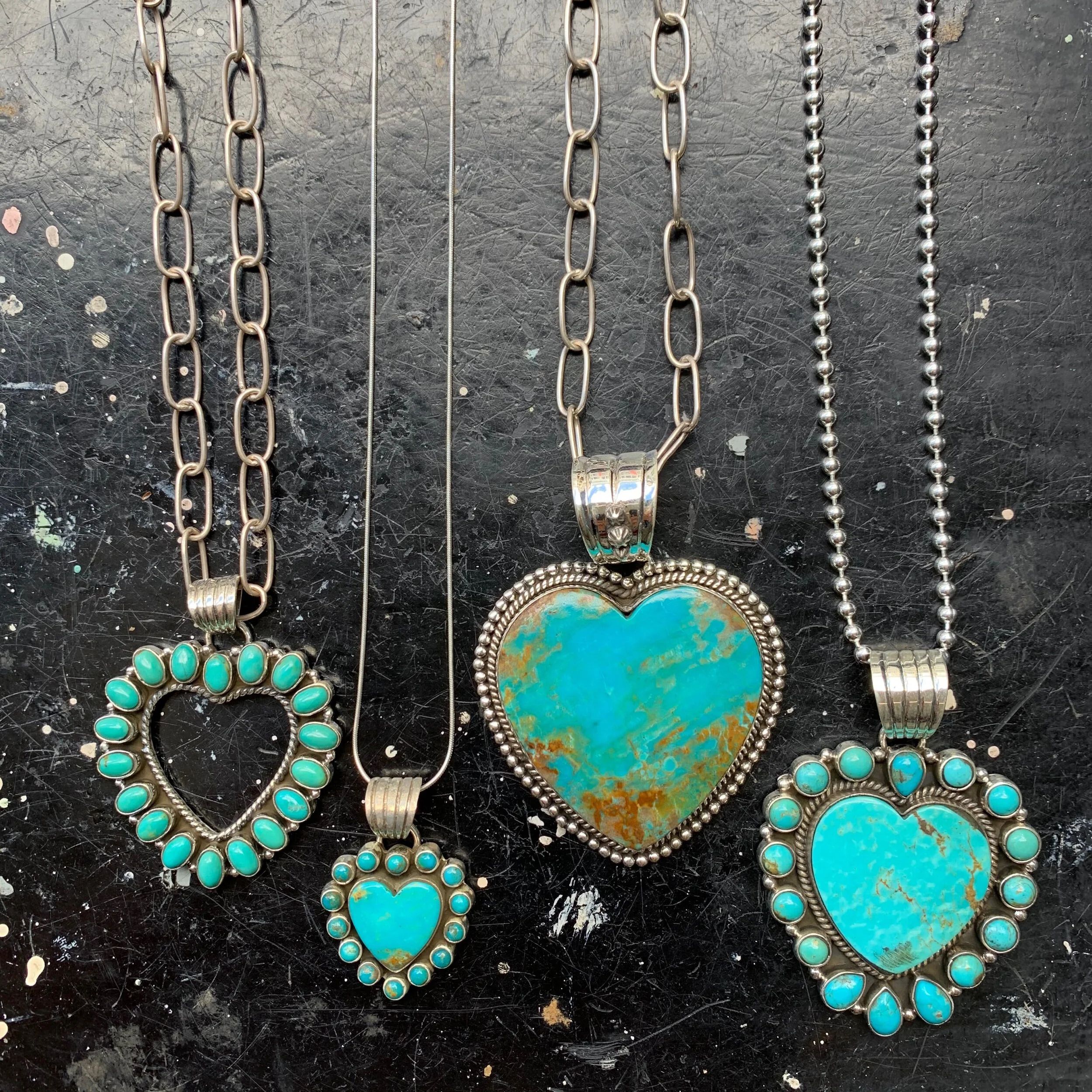 AA3F3356-382D-4B6A-BE4A-E30295833404