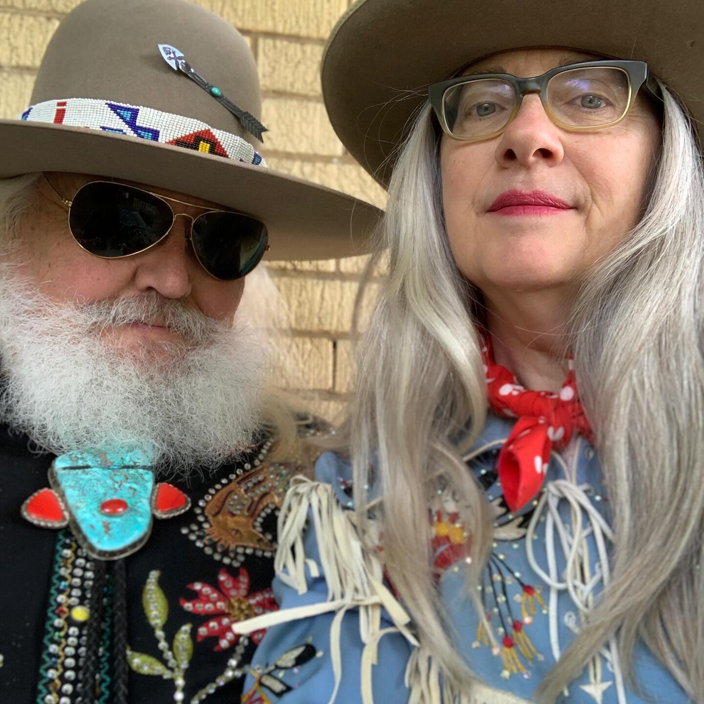 Julie @squirrelsgonewild and Phil @lonesomepinecone are at the pioneer House shop today until 5pm - come see us!!! Many gifts for loved ones and maybe something special (Long Chimayo Coat) for yourself. Handmade and vintage holiday. OPEN everyday u t