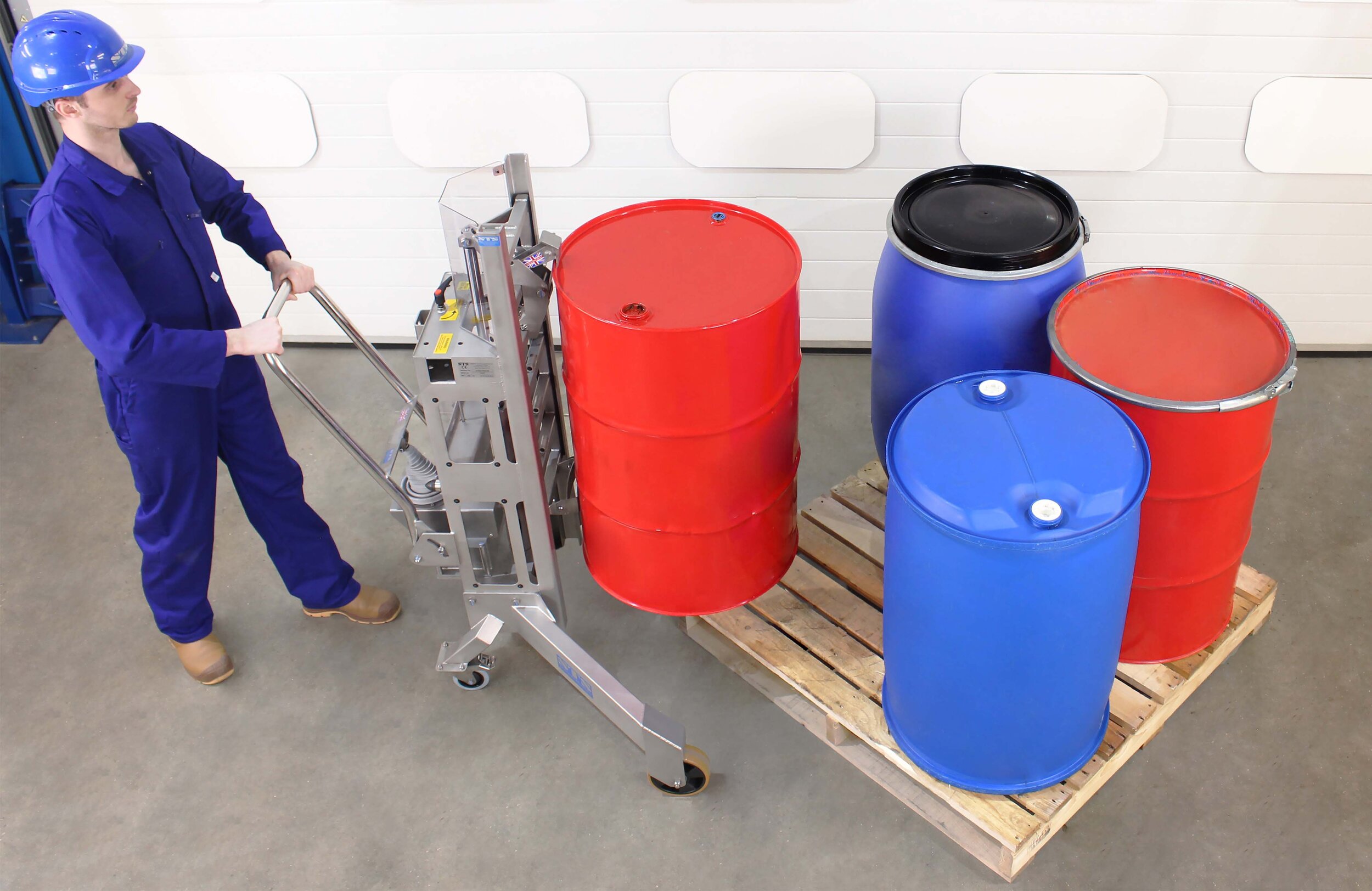 Stainless Steel Drum Palletizer  Corner Drum Lifting Trolley — Safe Drum  Handling Company