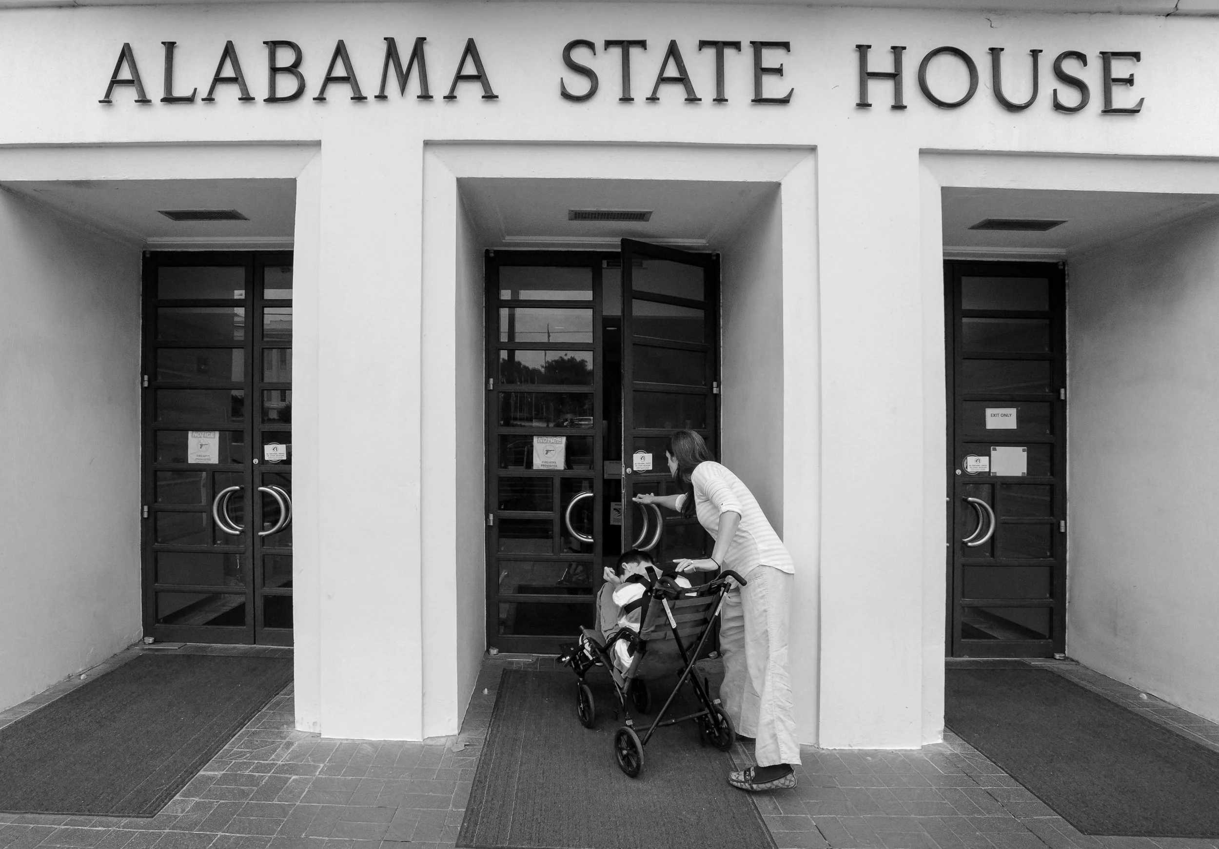  Jody and Robert enter the Alabama State House on April 14, 2016, in Montgomery. This was the first house vote on Leni's Law in Alabama. The bill would later decriminalize cannabidiol, derived from cannabis, for people meeting certain medical conditi