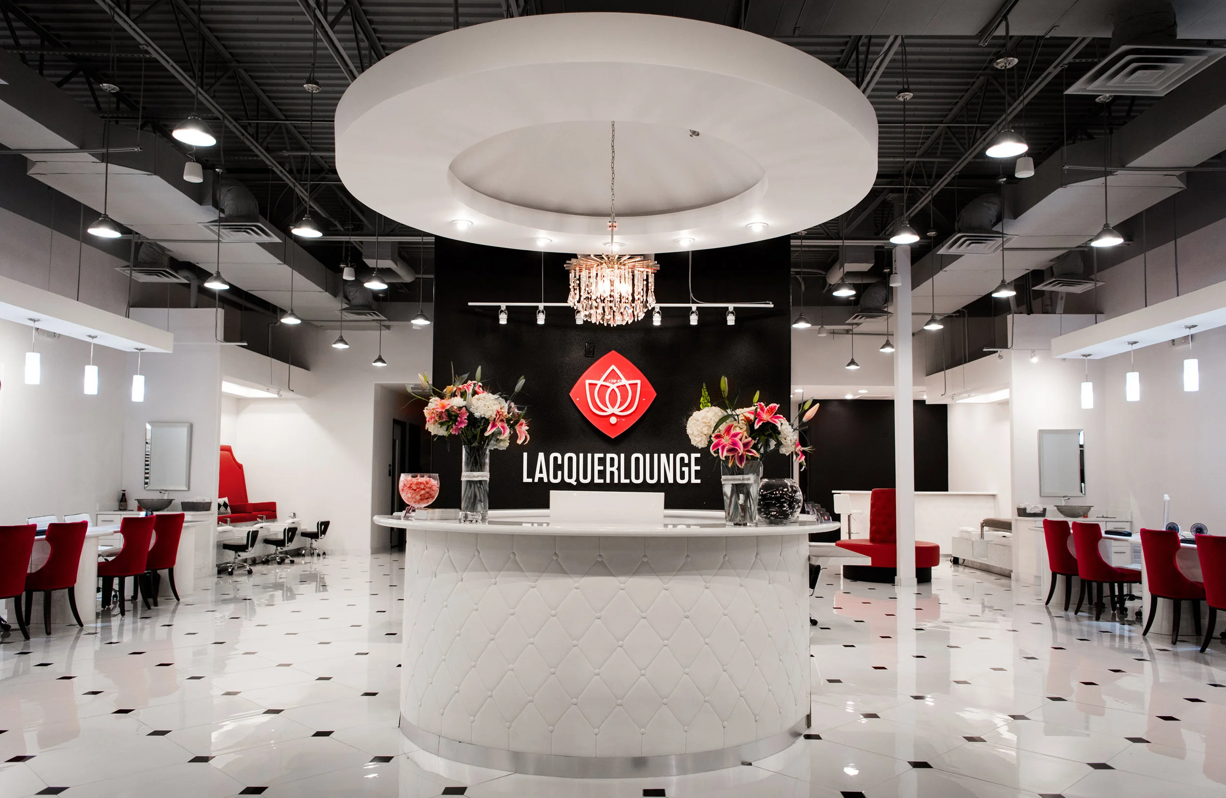 optimized_lacquer-lounge-nail-salon-webster-99edit-b3bceff82239a269eea953a068a6241e.jpg