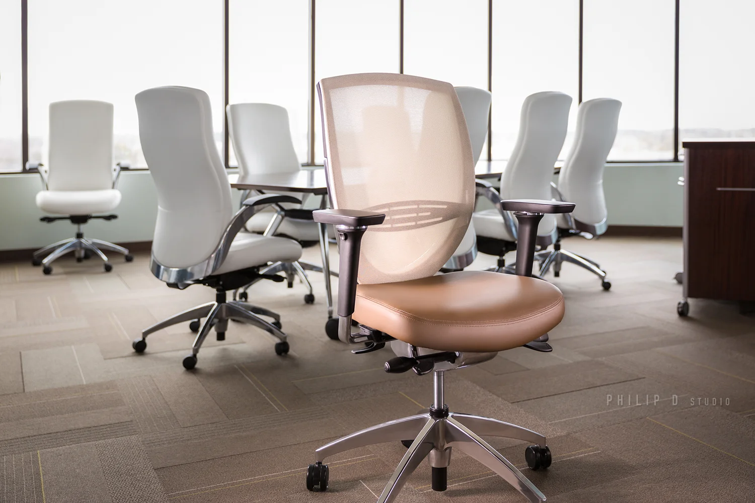 philipdstudio-mesh_chair-1500.jpg