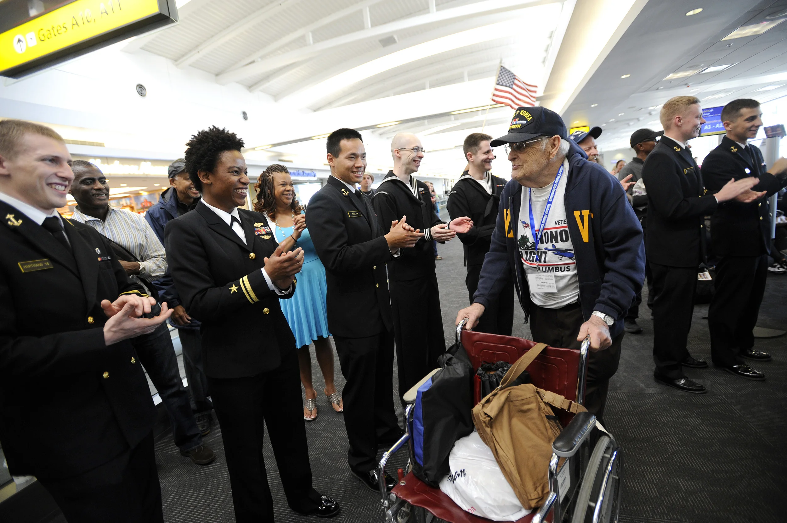 On Saturday, April 18 Chillicothe veteran&nbsp;Paul Thurman and other veterans&nbsp;were&nbsp;greeted by a huge crowd after landing at Baltimore-Washington International Airport during the Honor Flight &nbsp;trip to Washington, D.C.&nbsp;