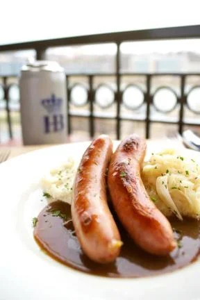 Photo courtesy of www.hofbrauhausnewport.com