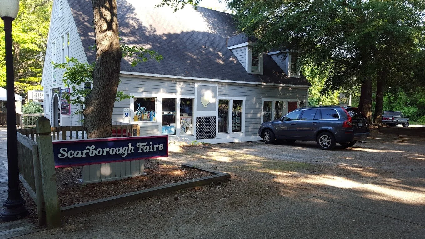 Island Bookstore Duck