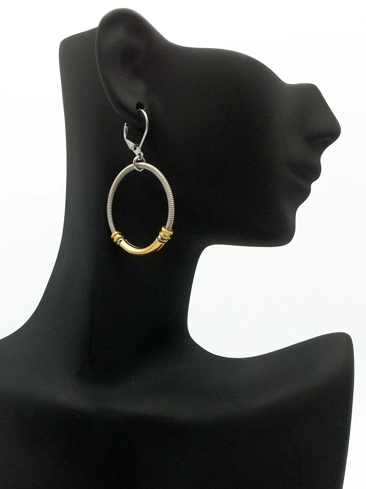 hoop-sim-bust2-web.jpg