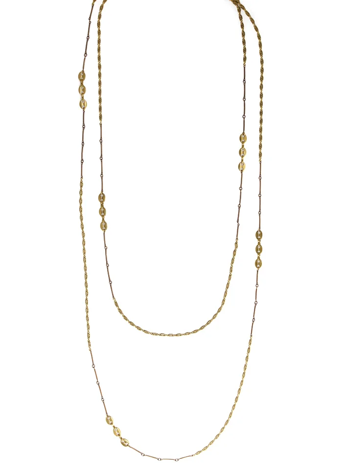 carnNecklace.jpg