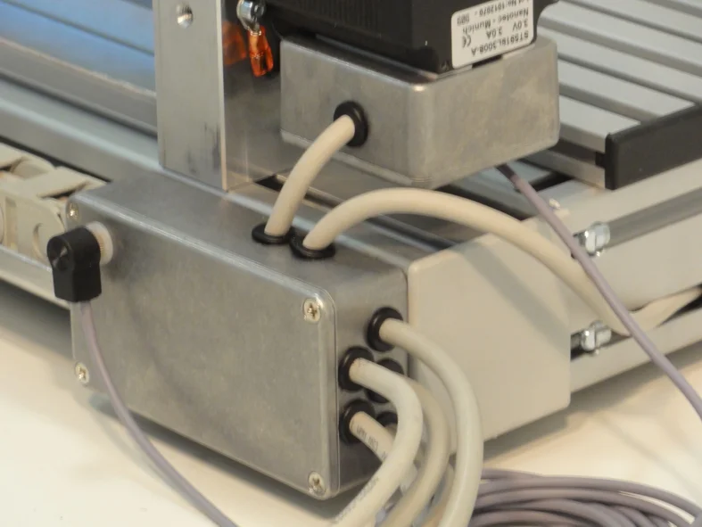 CNC router electrical connector box Alu.jpg