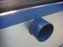 Extractor connection on the back of the machine