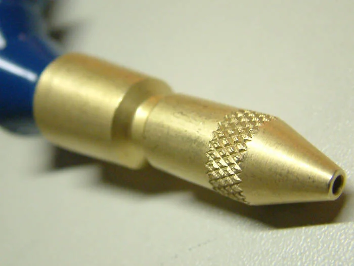 Minimalschmierung_CNC_Fraese_2.jpg