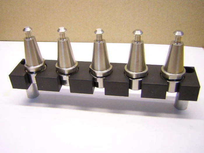 5 Tool magazine (Requires separate Tool length sensor pad)