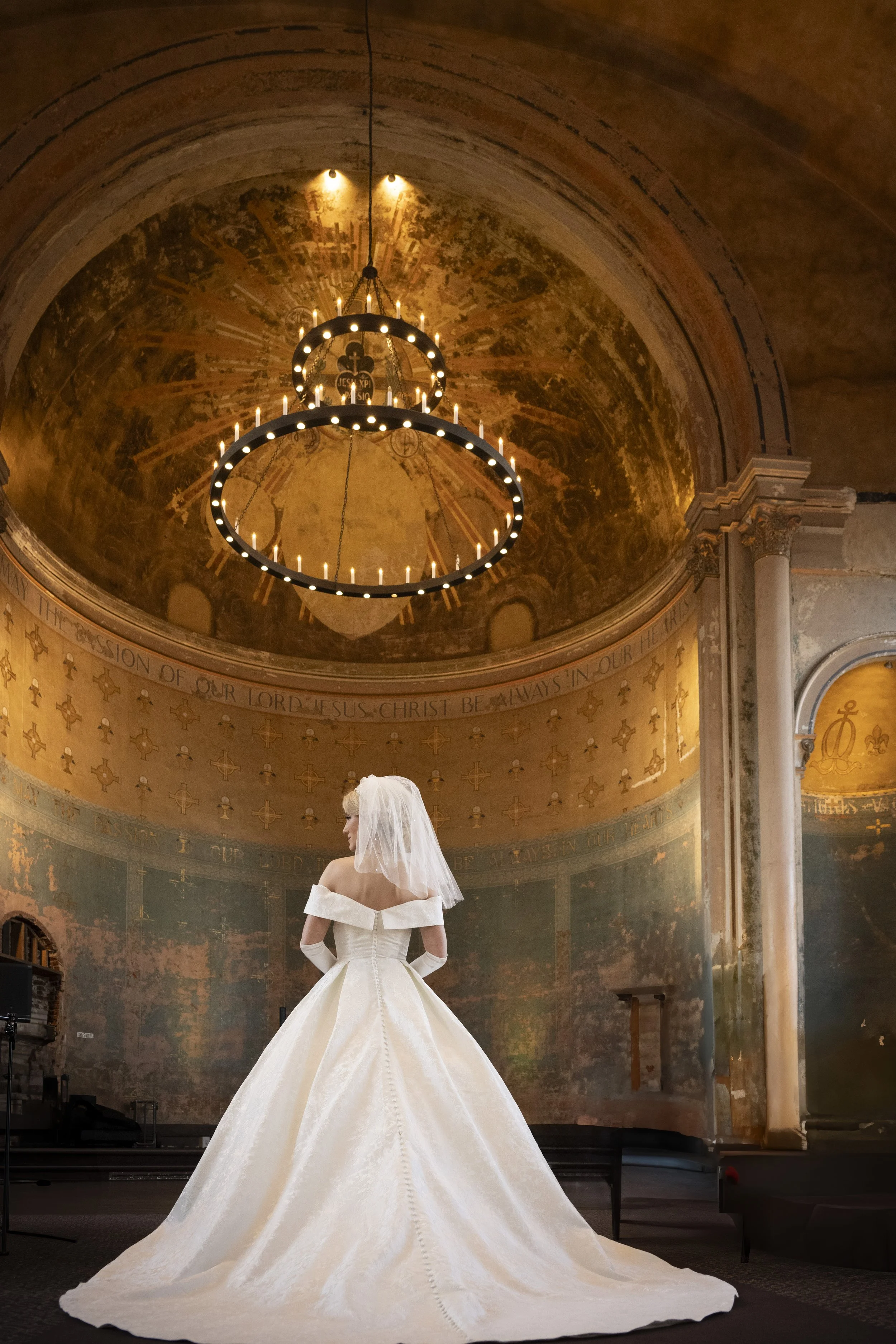bride photo inside the monastery