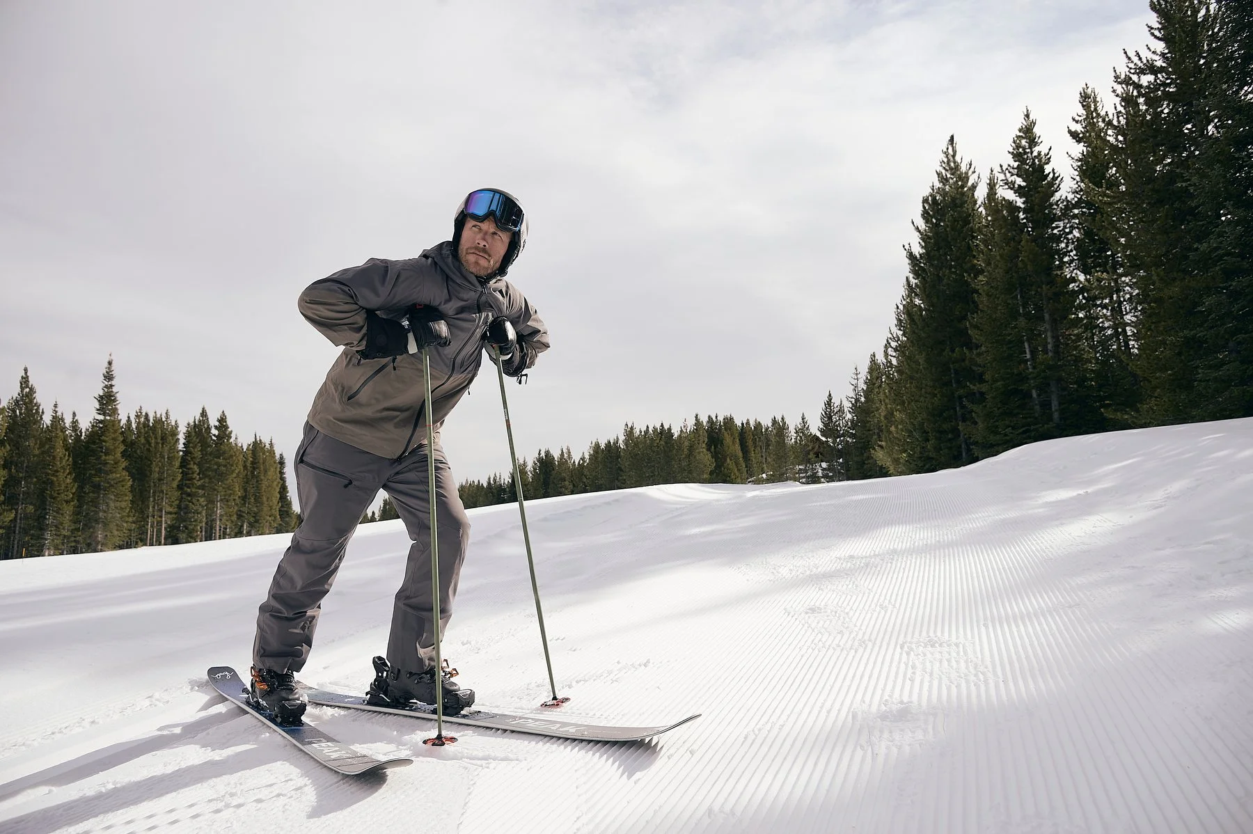 gorhamKG_20220210_peak_skis-0371.JPG