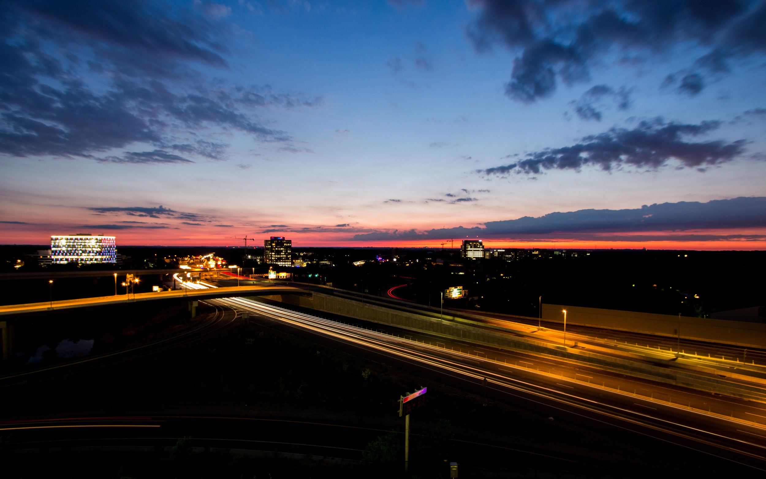 Sunrise over 495
