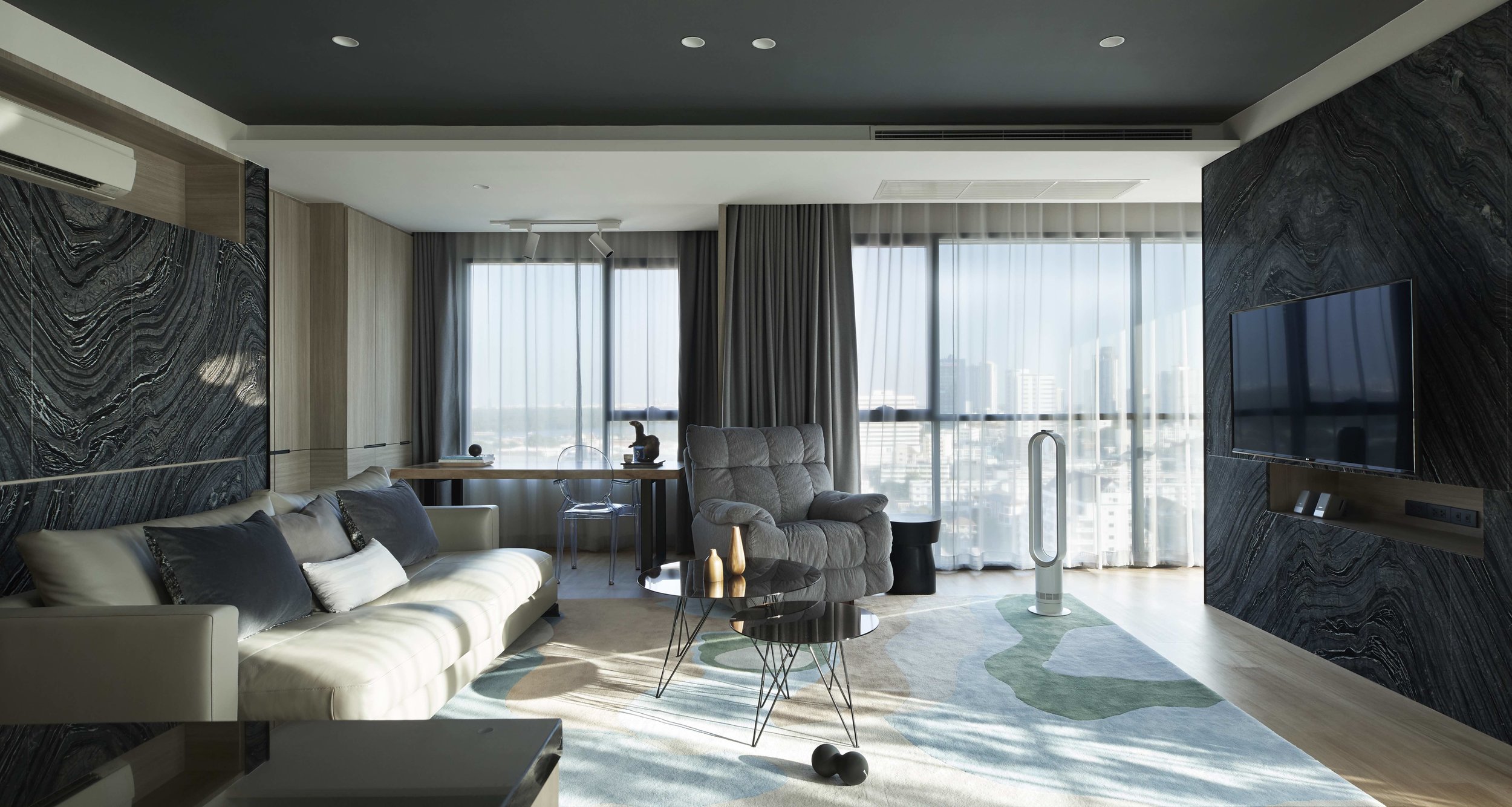 09.03.19 A01 Parco Condo6510-edited.jpeg