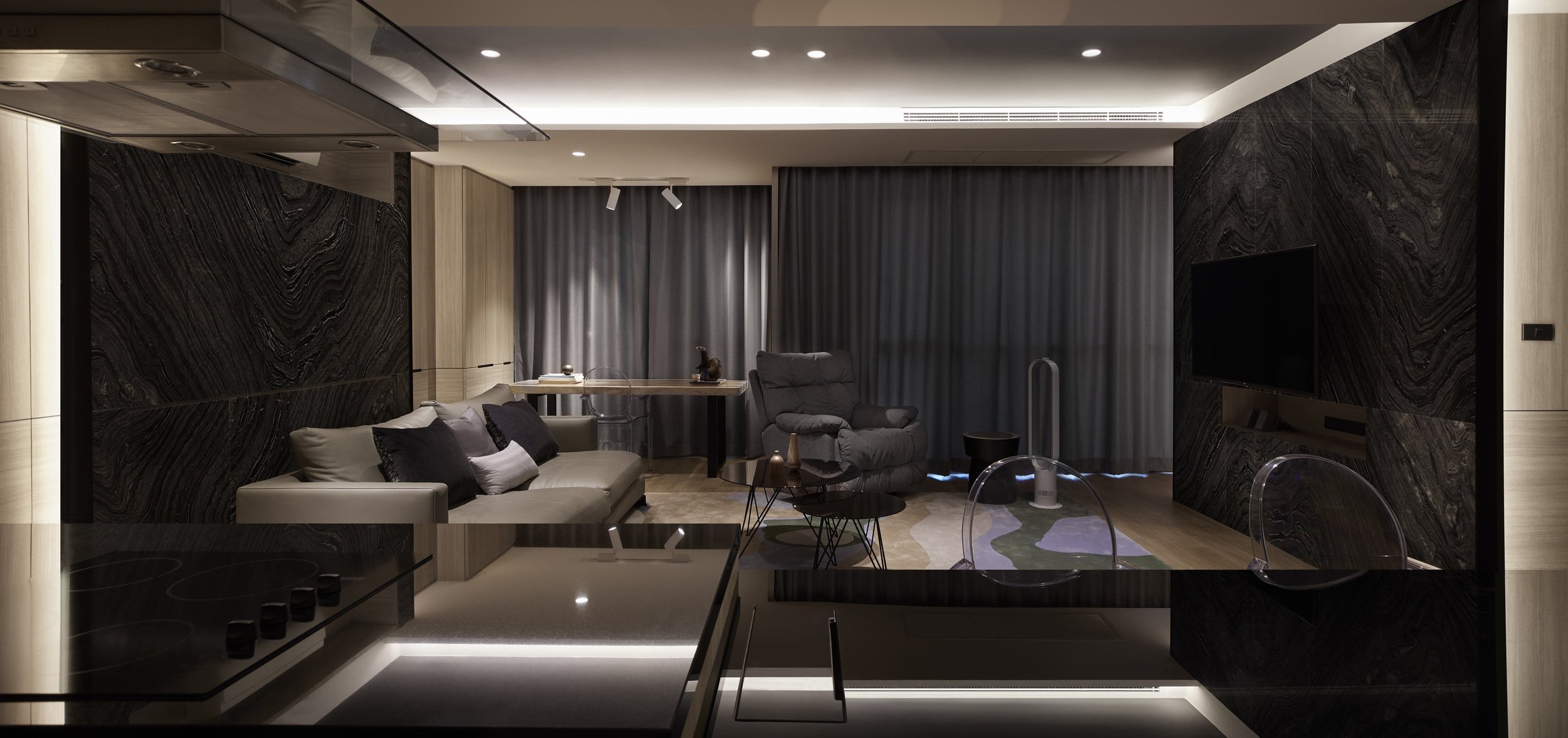09.03.19 A01 Parco Condo6534-edited.jpeg