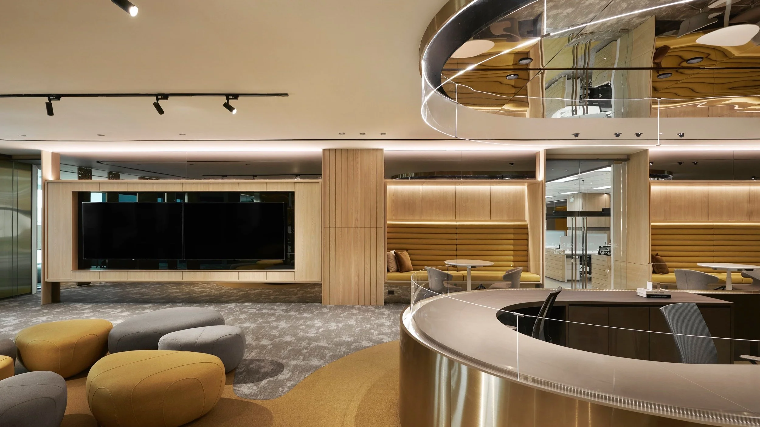 2020.01.19 A01-BeeFast_5659_main.jpg