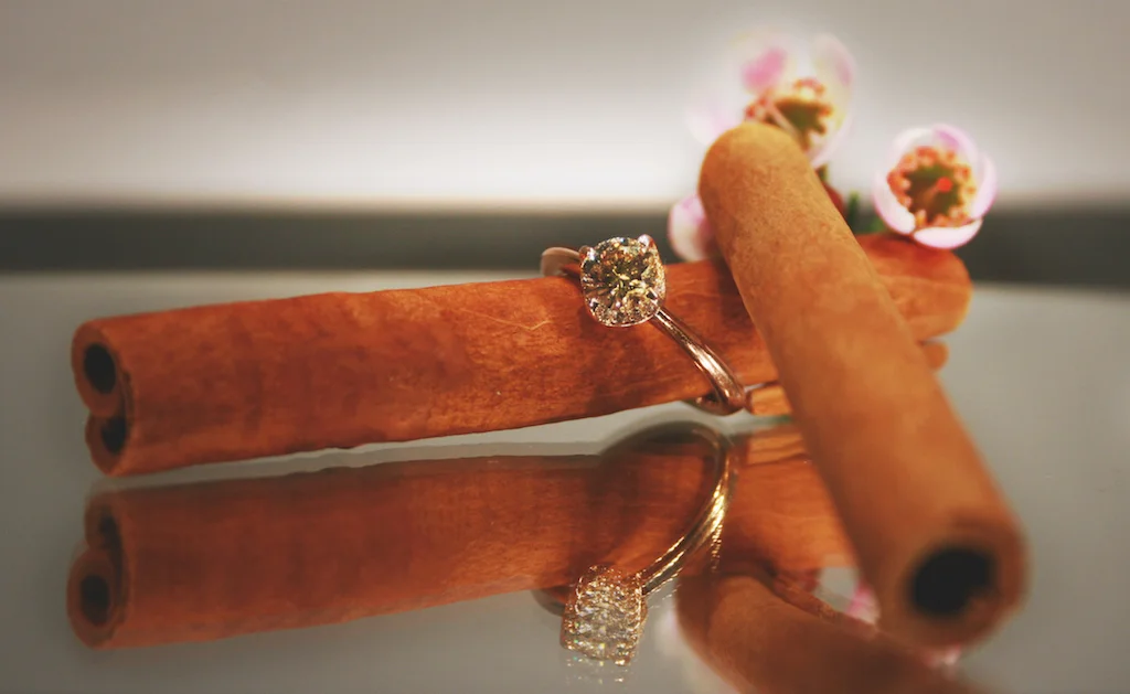 Solitaire Splendora by Kim mit zimtfarbenen Diamanten im Wempe- Cut®, 18k Roségold Fotos: Wempe