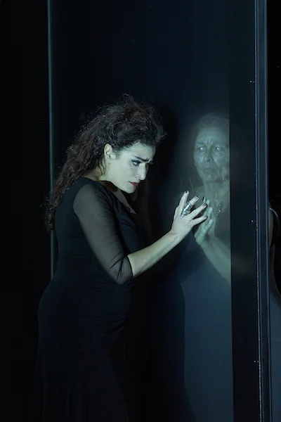 Alcina 2019: Cecilia Bartoli (Alcina) und Angelika Nieder (Alte Alcina) © SF/Matthias Horn